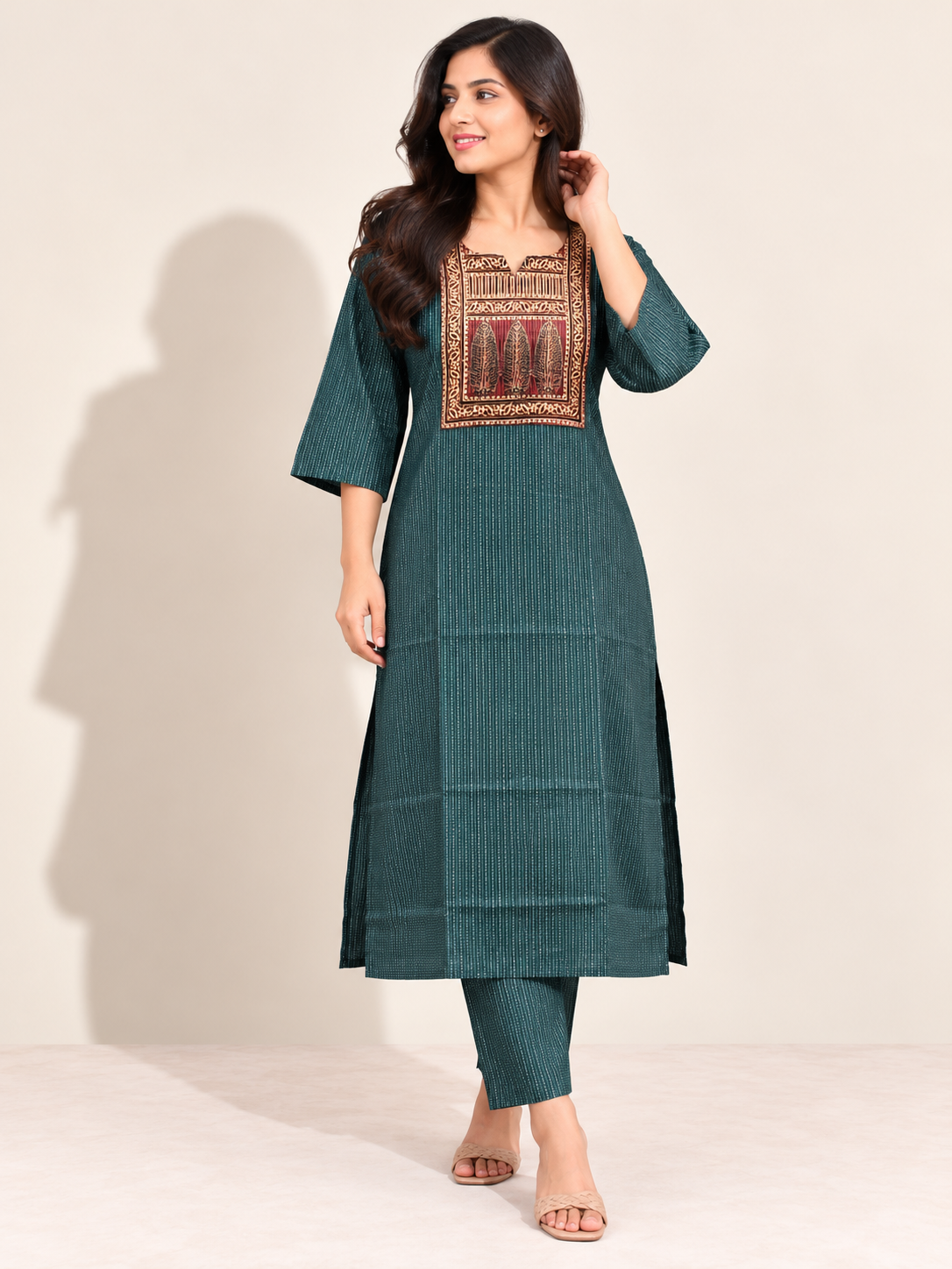 KANTHA KURTHI SET (GREEN LEAF)