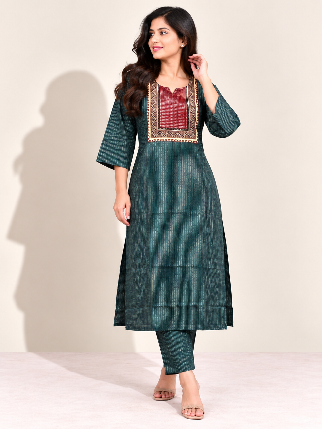 KANTHA KURTHI SET (GREEN DOT)