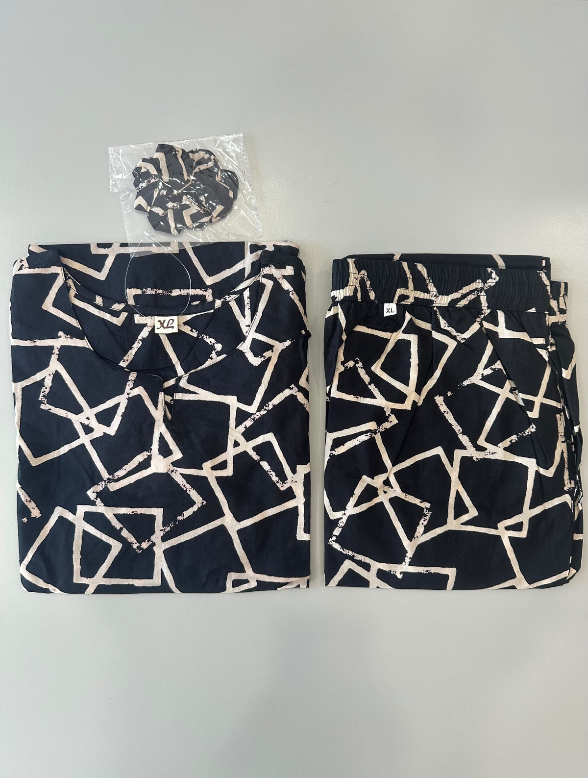 BLACK GEOMETRIC PRINTED CO-ORD SET