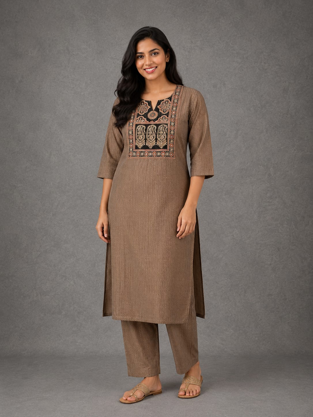 KANTHA KURTHI SET (BROWN MANGO)
