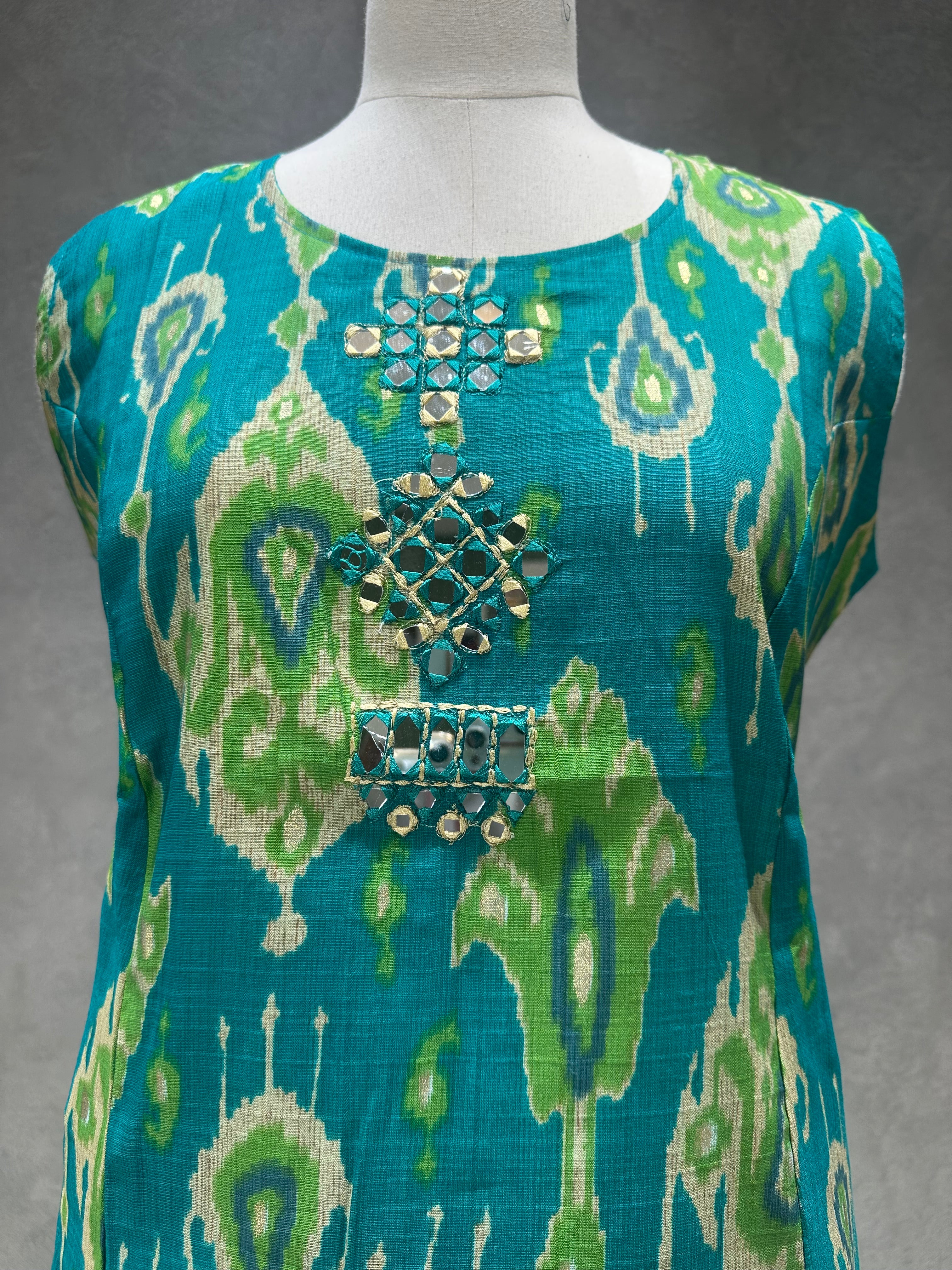 IKKAT KURTI SET - Bloom