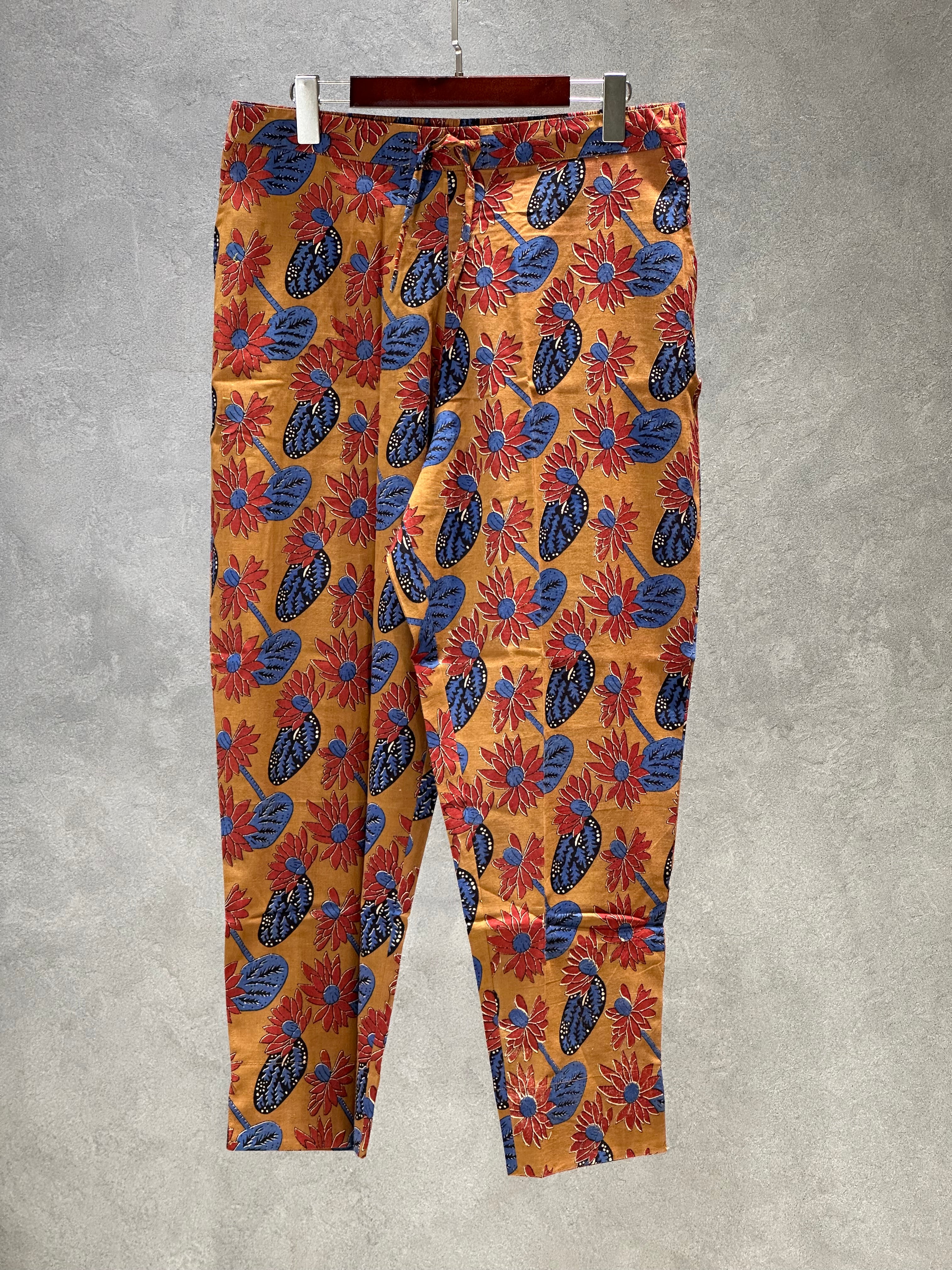 SARSON KURTHI SET