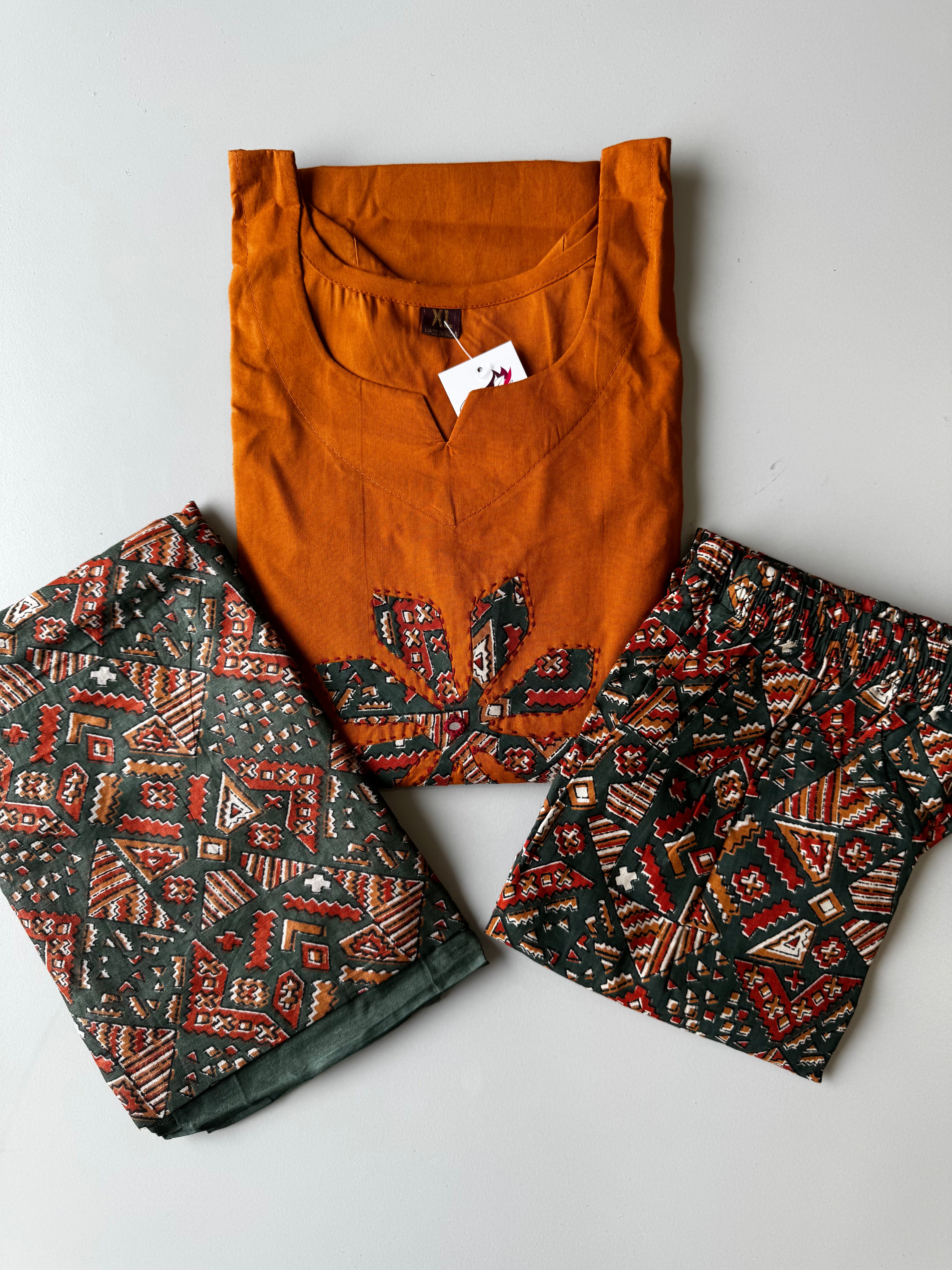 SALWAR SETS 0.7