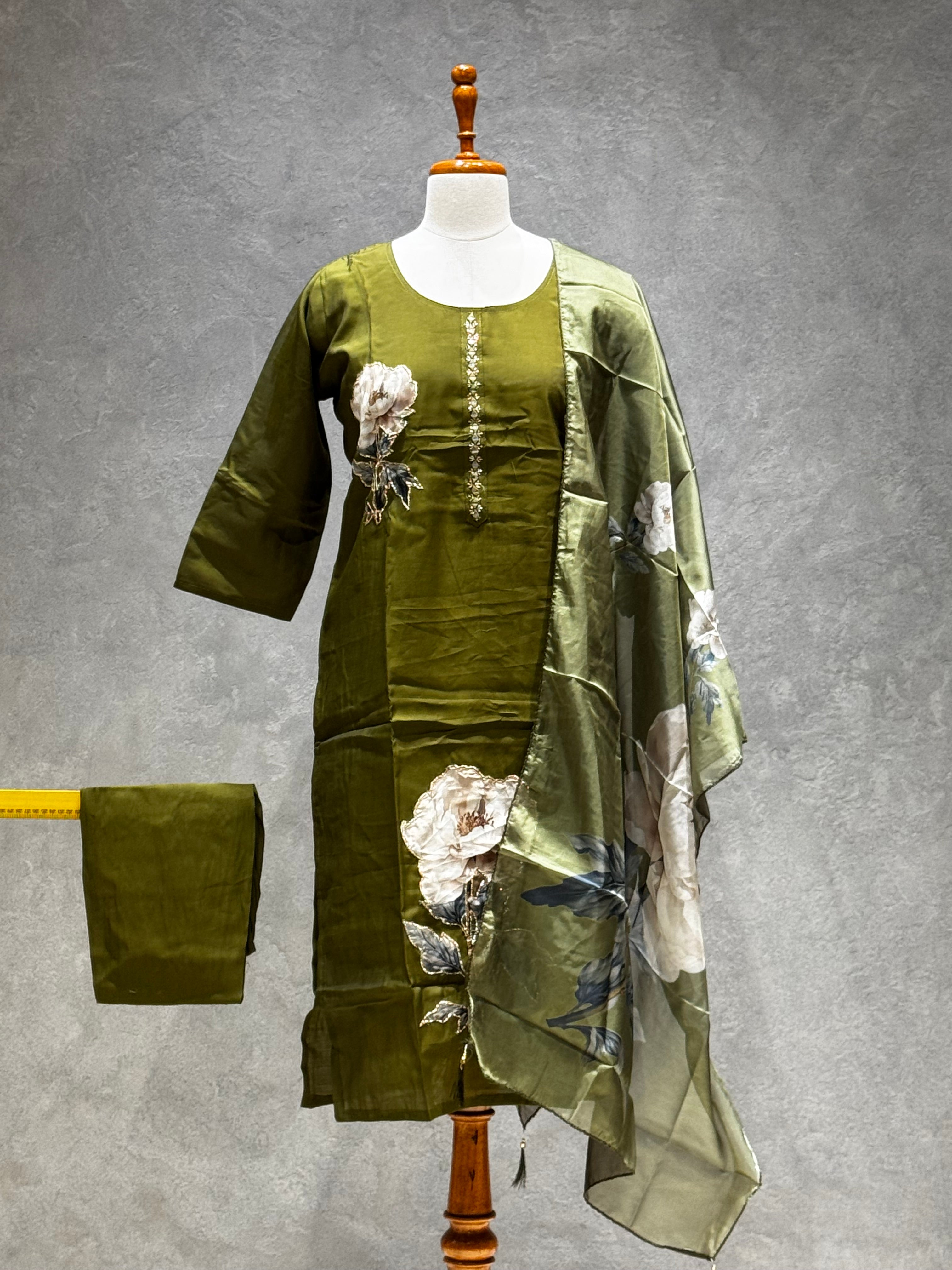SALWAR SETS GREEN