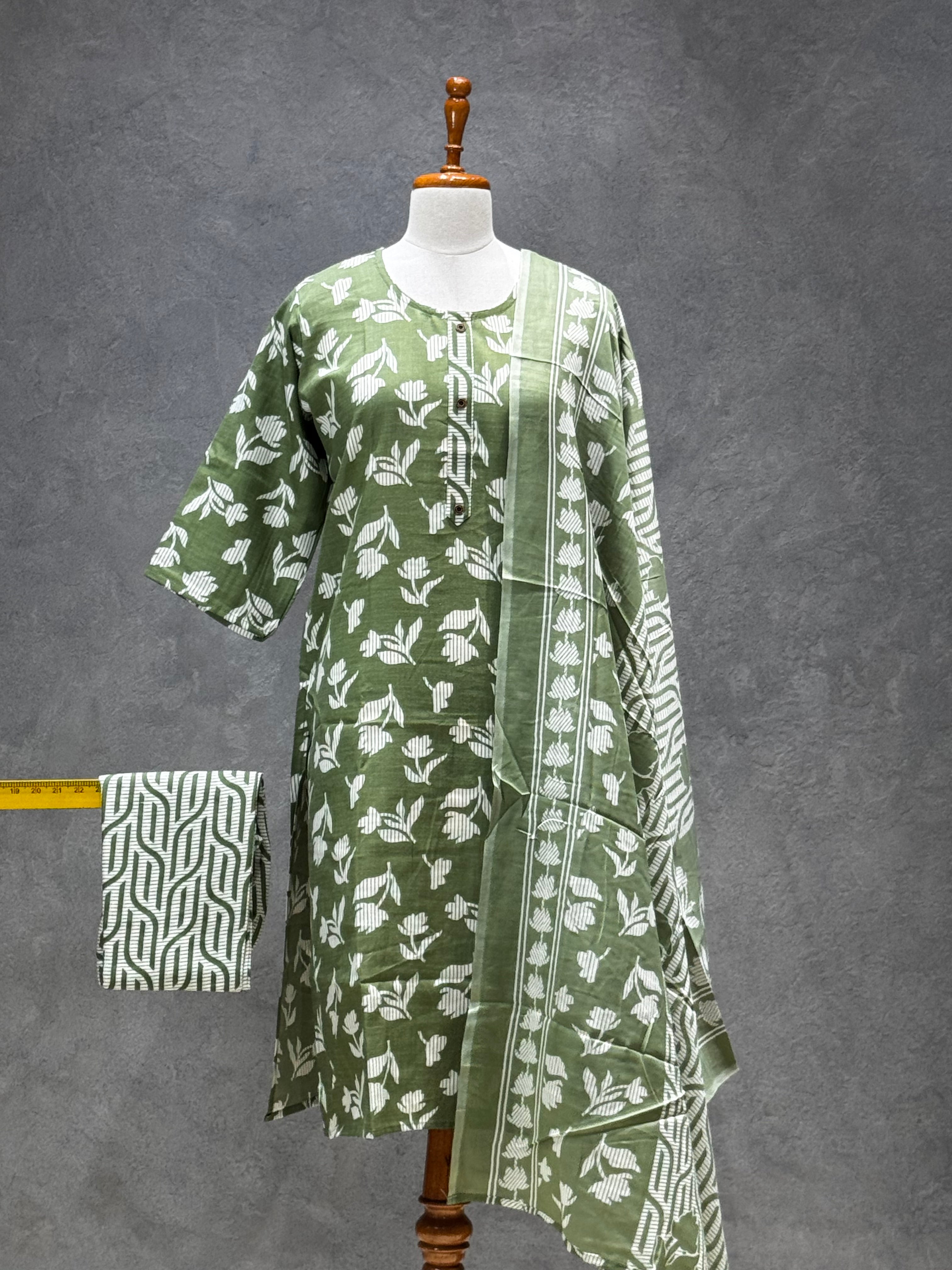 SALWAR SET - GREEN COLOUR