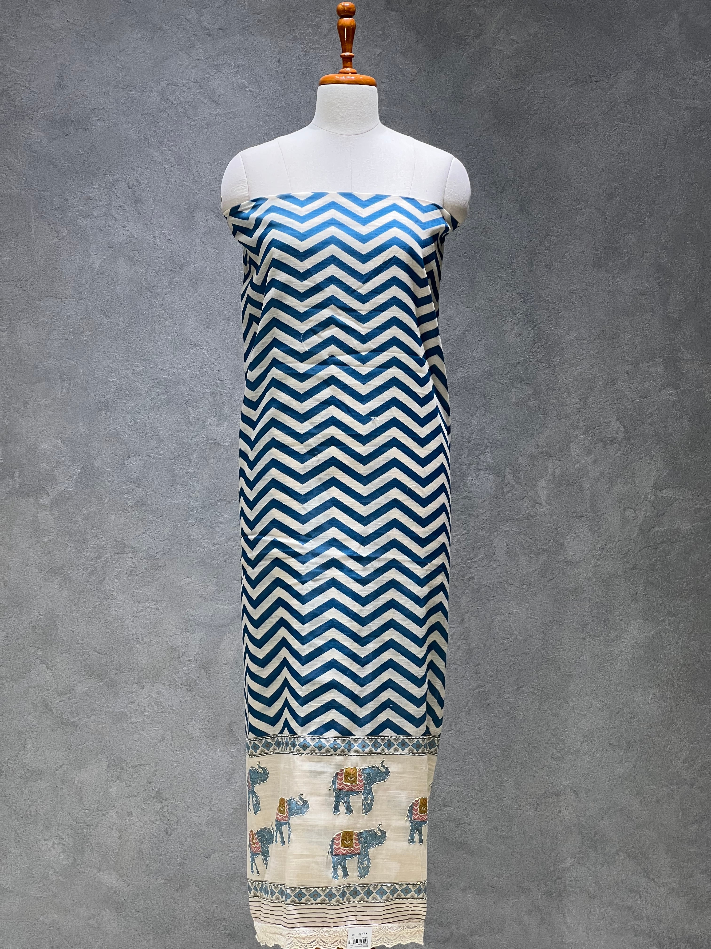 ZIGZAG LINEN COTTON UNSTITCHED SUITS