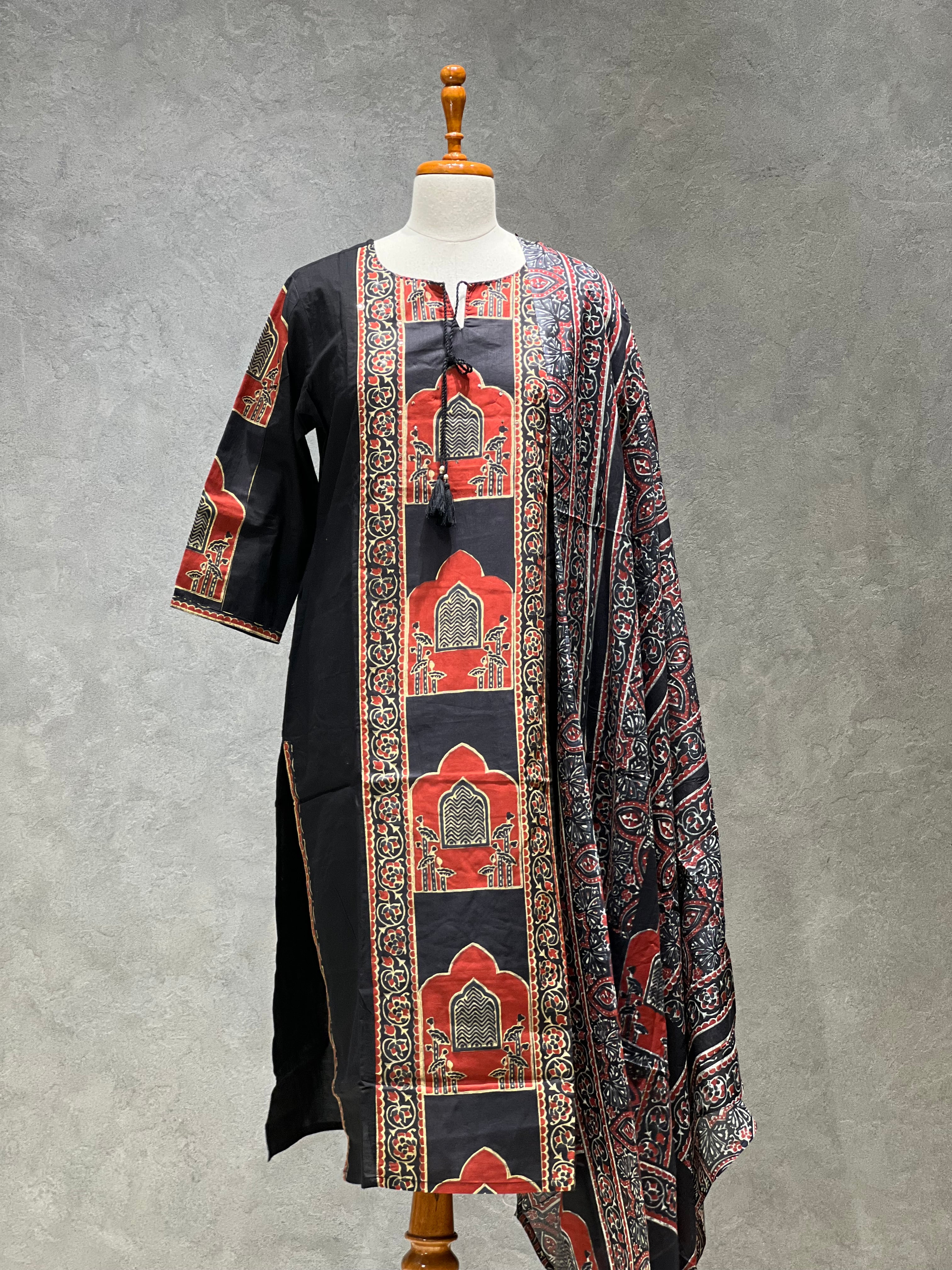 MUGHAL PRINT - BLACK