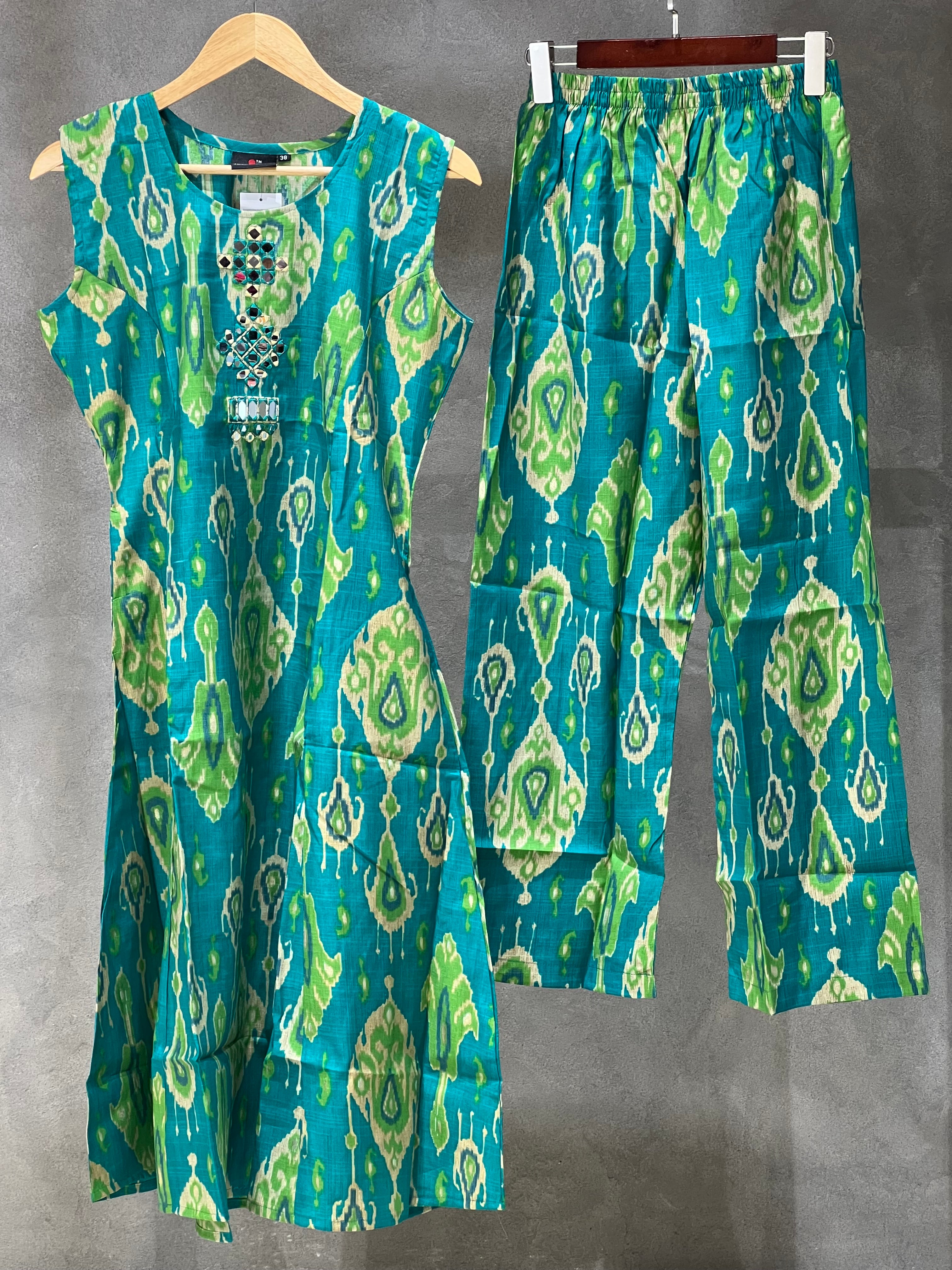IKKAT KURTI SET - Bloom