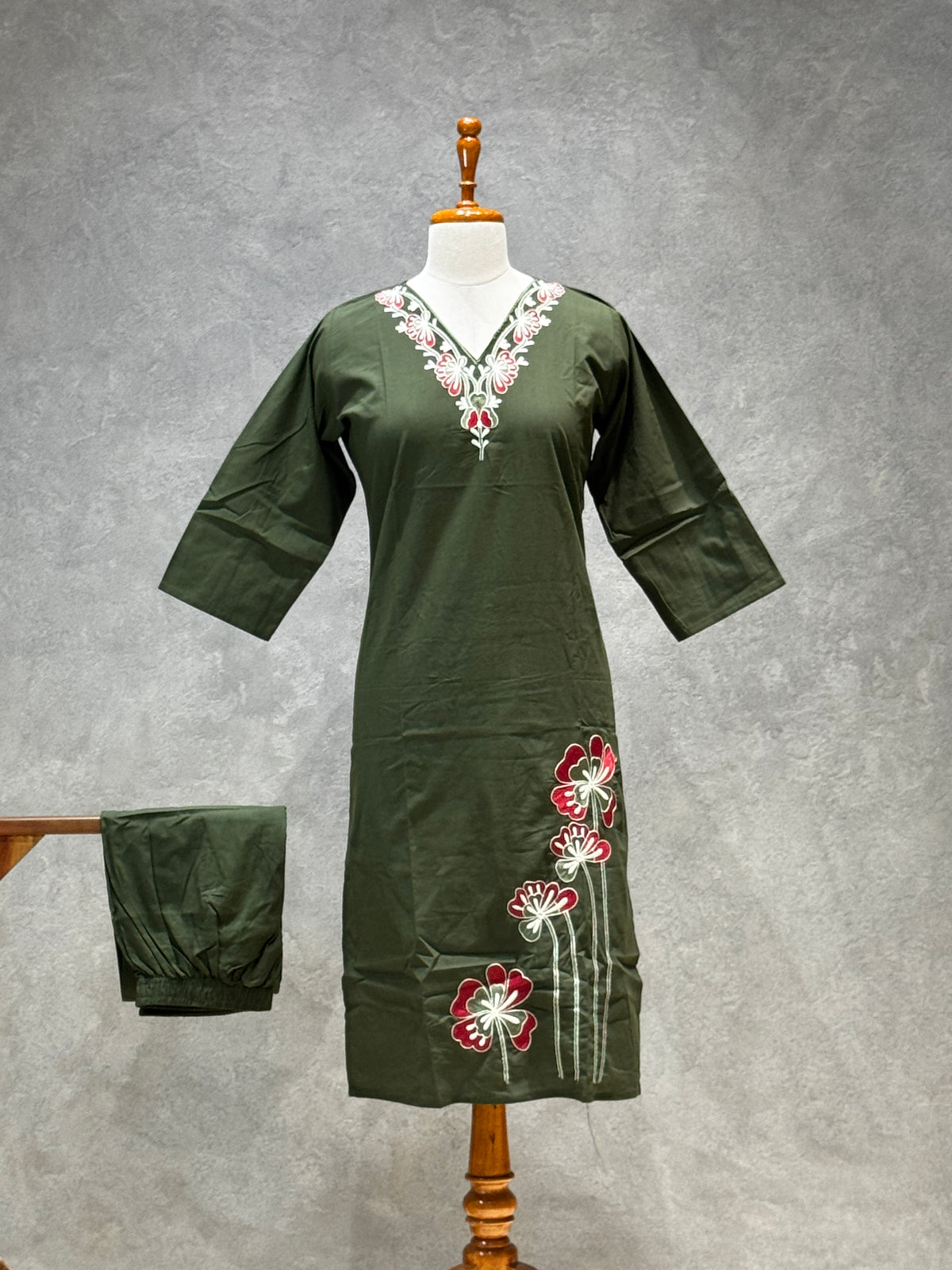 DHABU COTTON KURTHI SET (DARK OLIVE GREEN)
