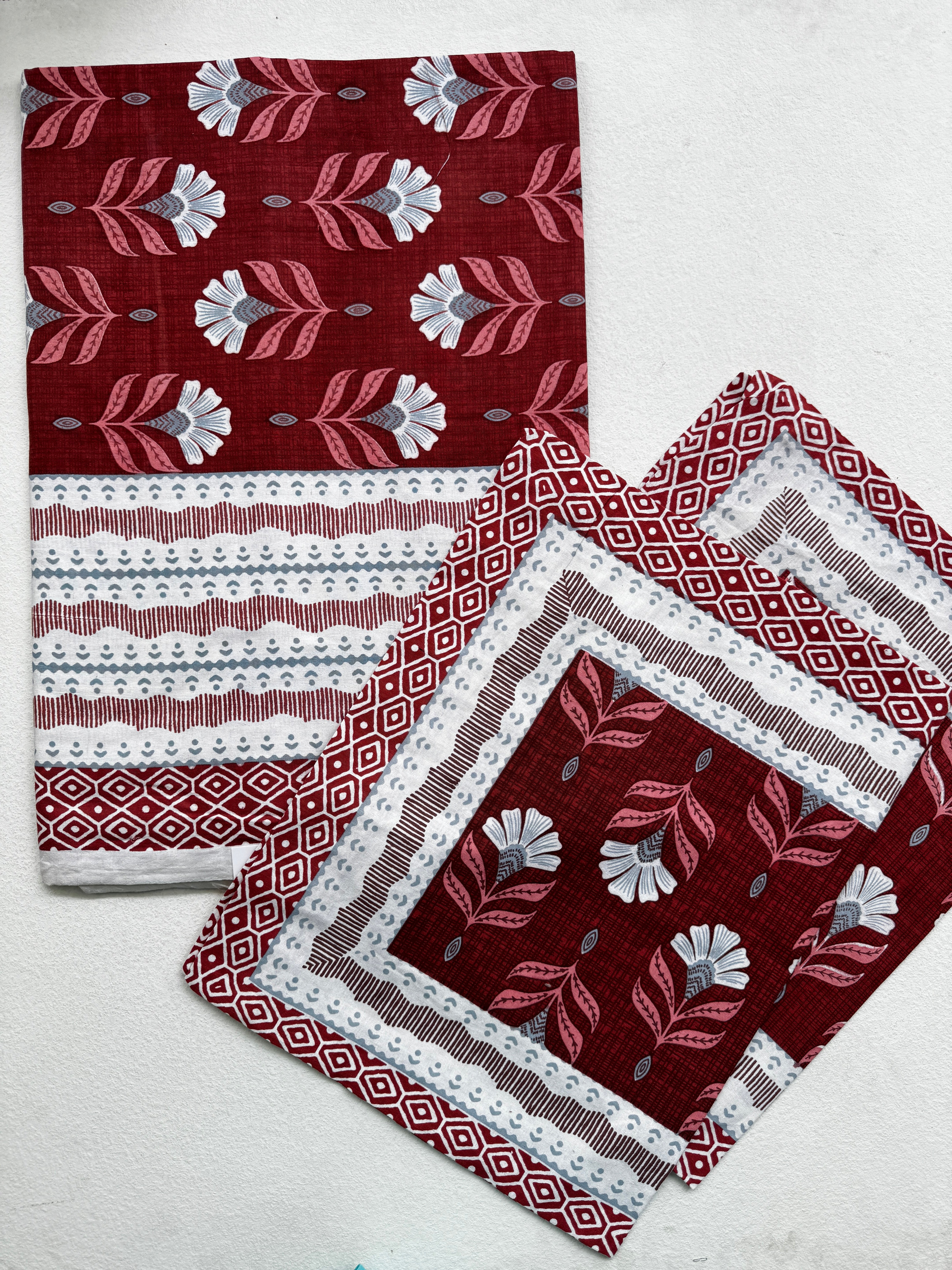 RUSTIC MAROON FLORAL COTTON BEDSPREAD