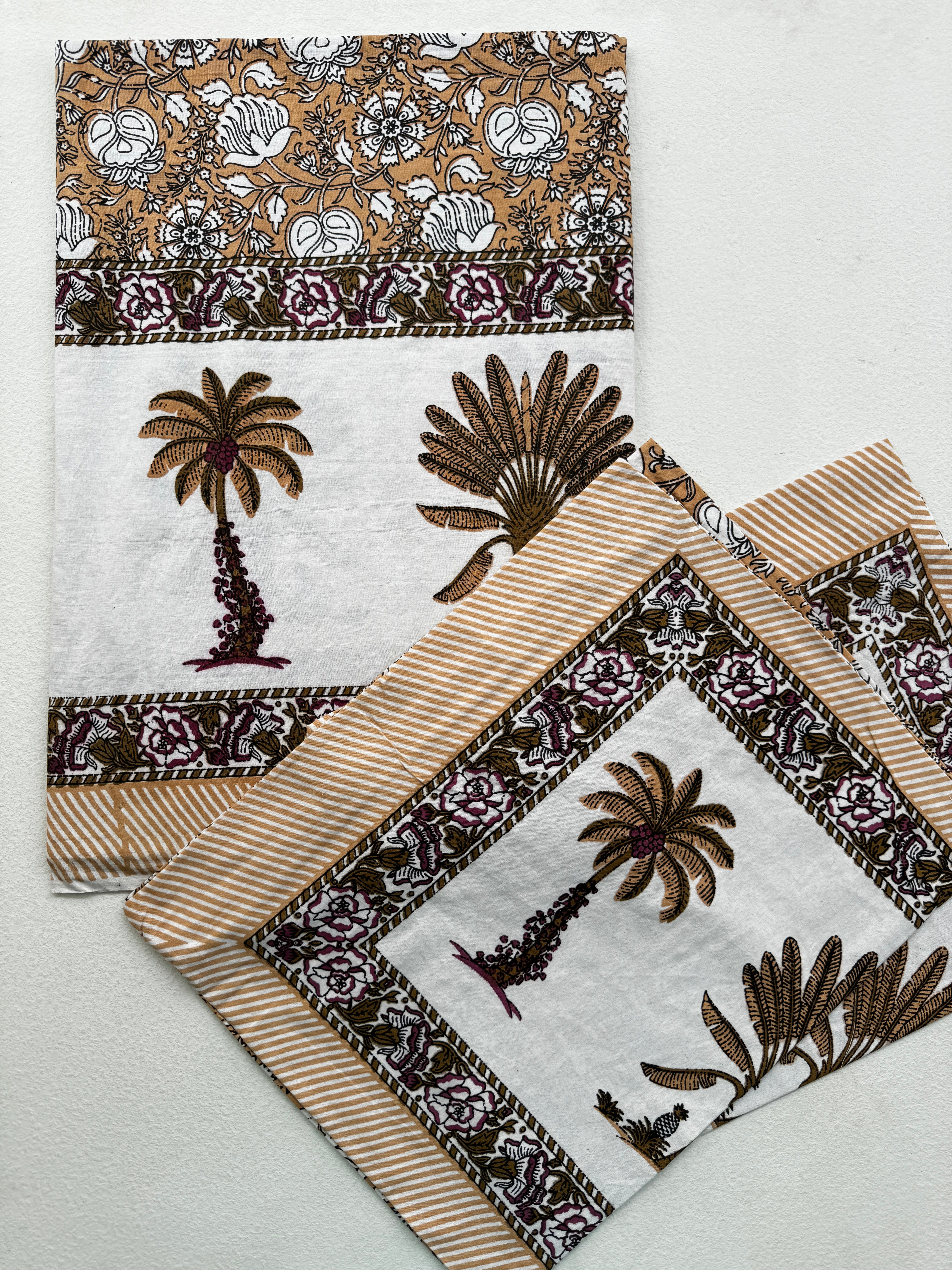 BEIGE HERITAGE PALM MOTIF COTTON BEDSPREAD
