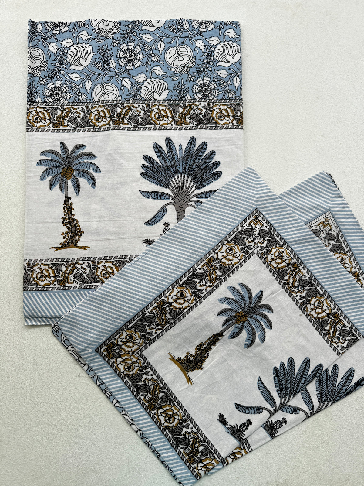 SKY BLUE TROPICAL PALM TREE PRINTED COTTON BEDSPREAD