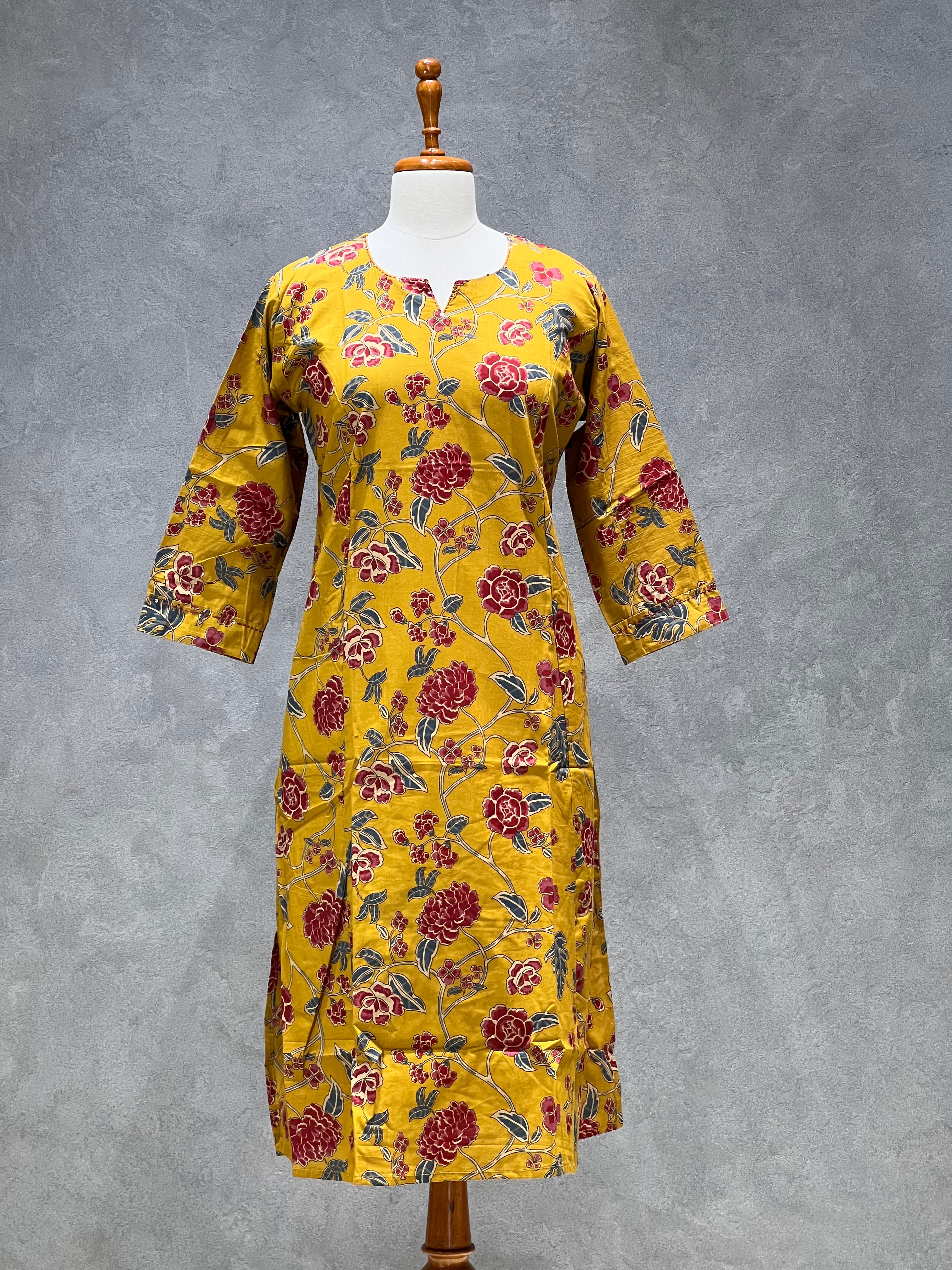 VASTRA KURTI SETS 1.3