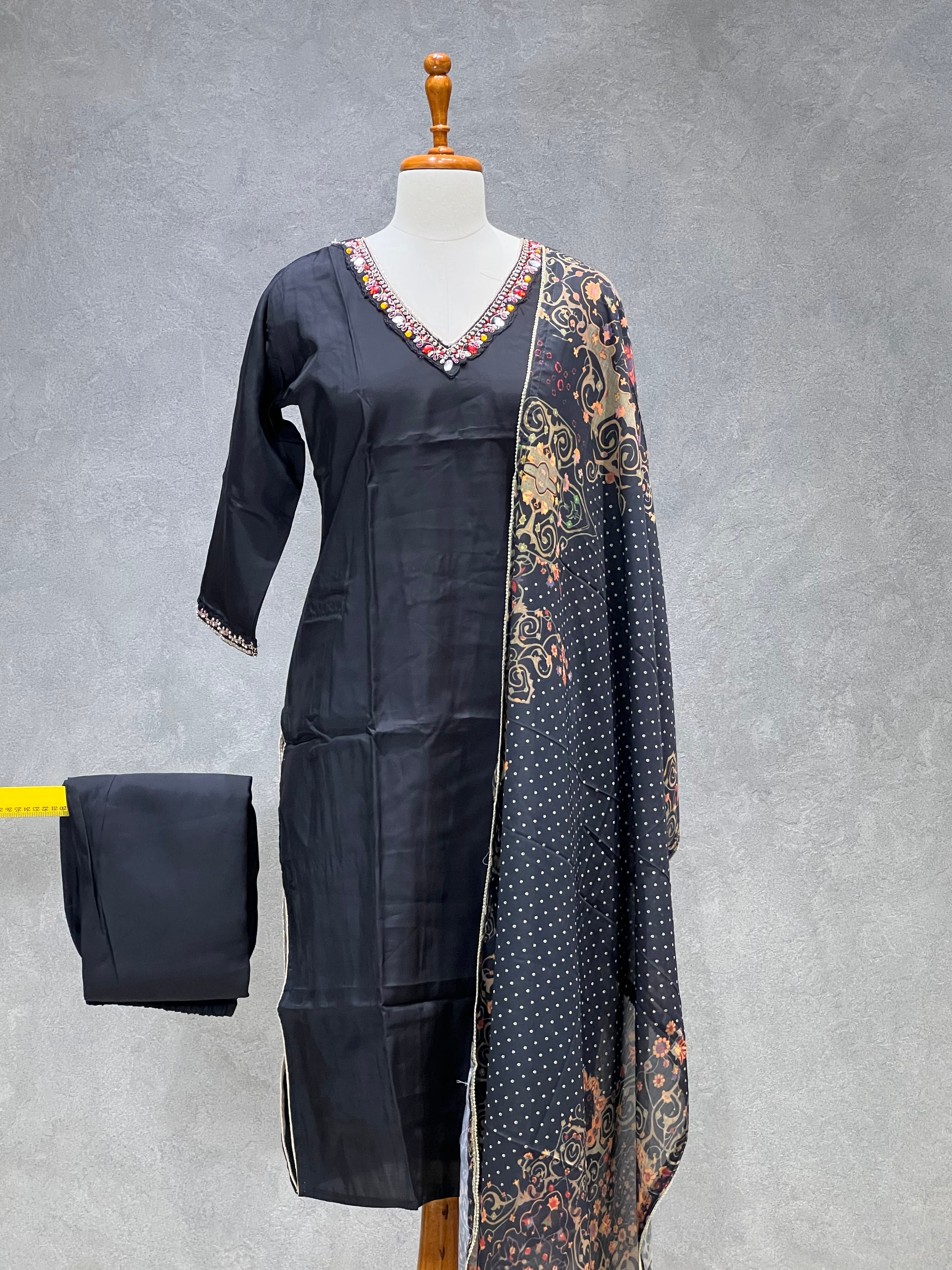VASTRA SALWAR SETS - 0.16