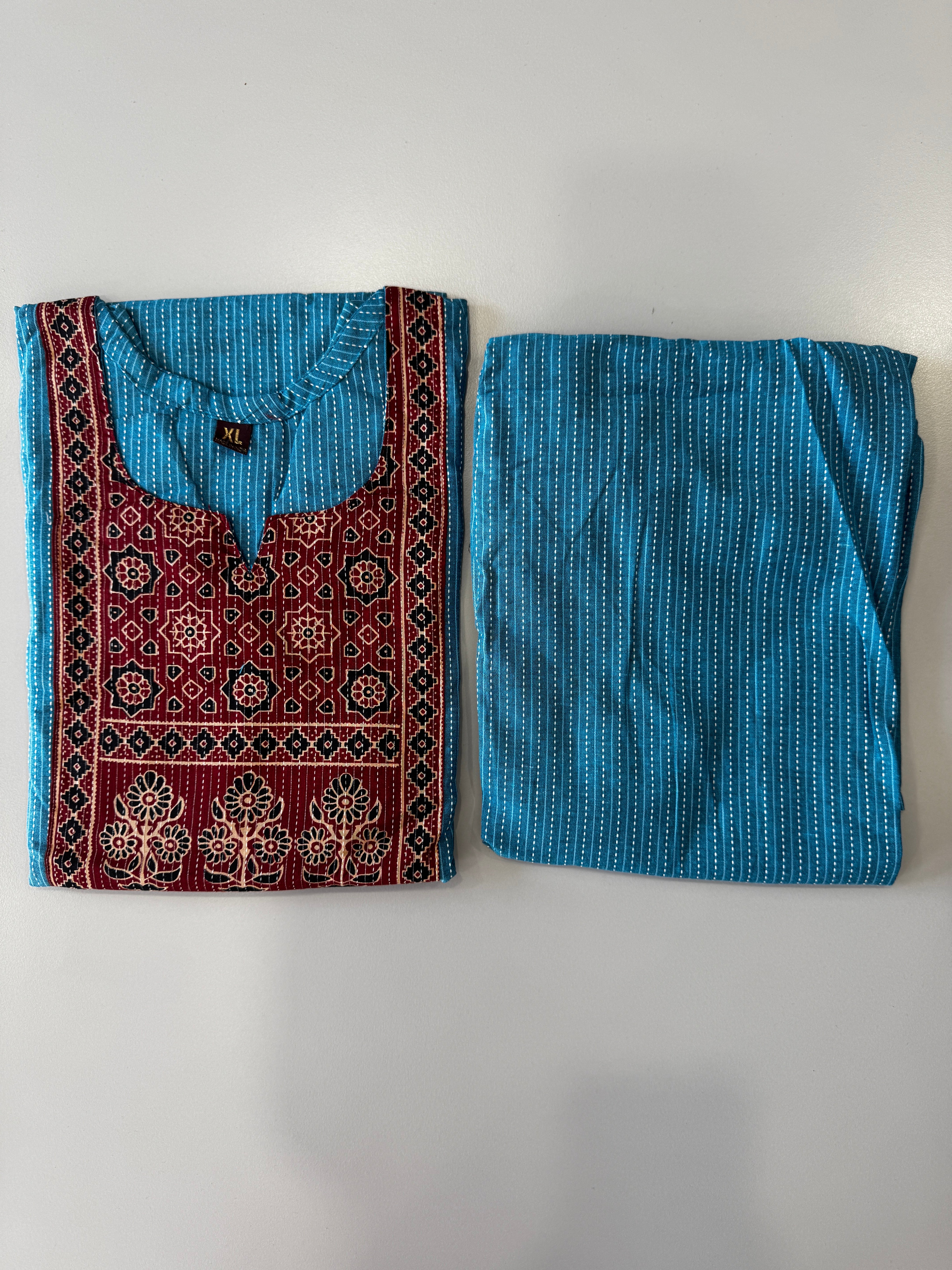 KANTHA KURTHI SET (BLUE)