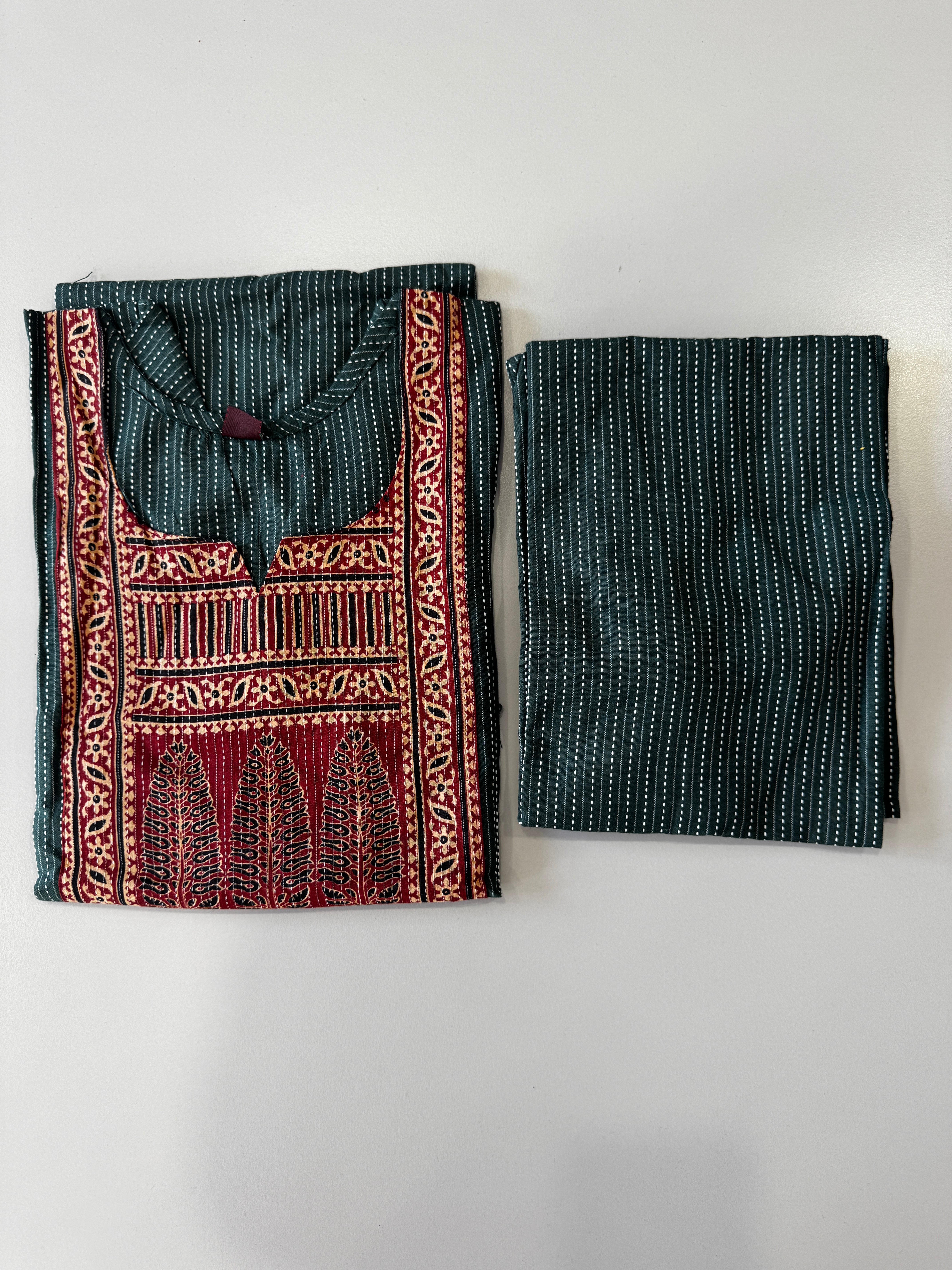 KANTHA KURTHI SET (GREEN)