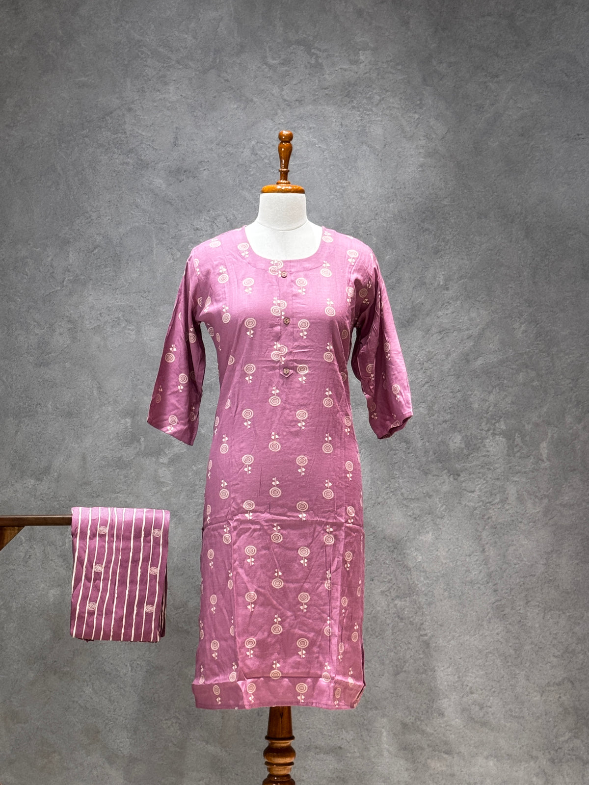 MAUVE PINK ETHNIC FLORAL EVERYDAY WEAR
