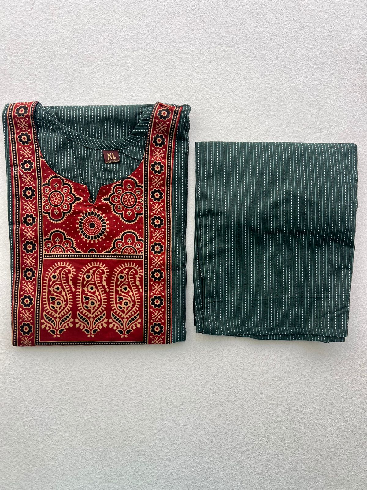 KANTHA KURTHI SET (GREEN MANGO)