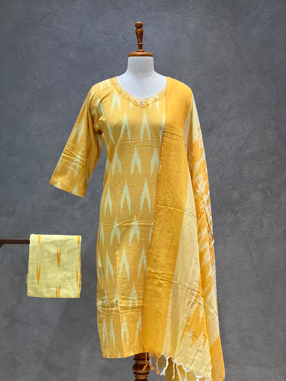 YELLOW IKAT HANDLOOM COTTON SUIT SET