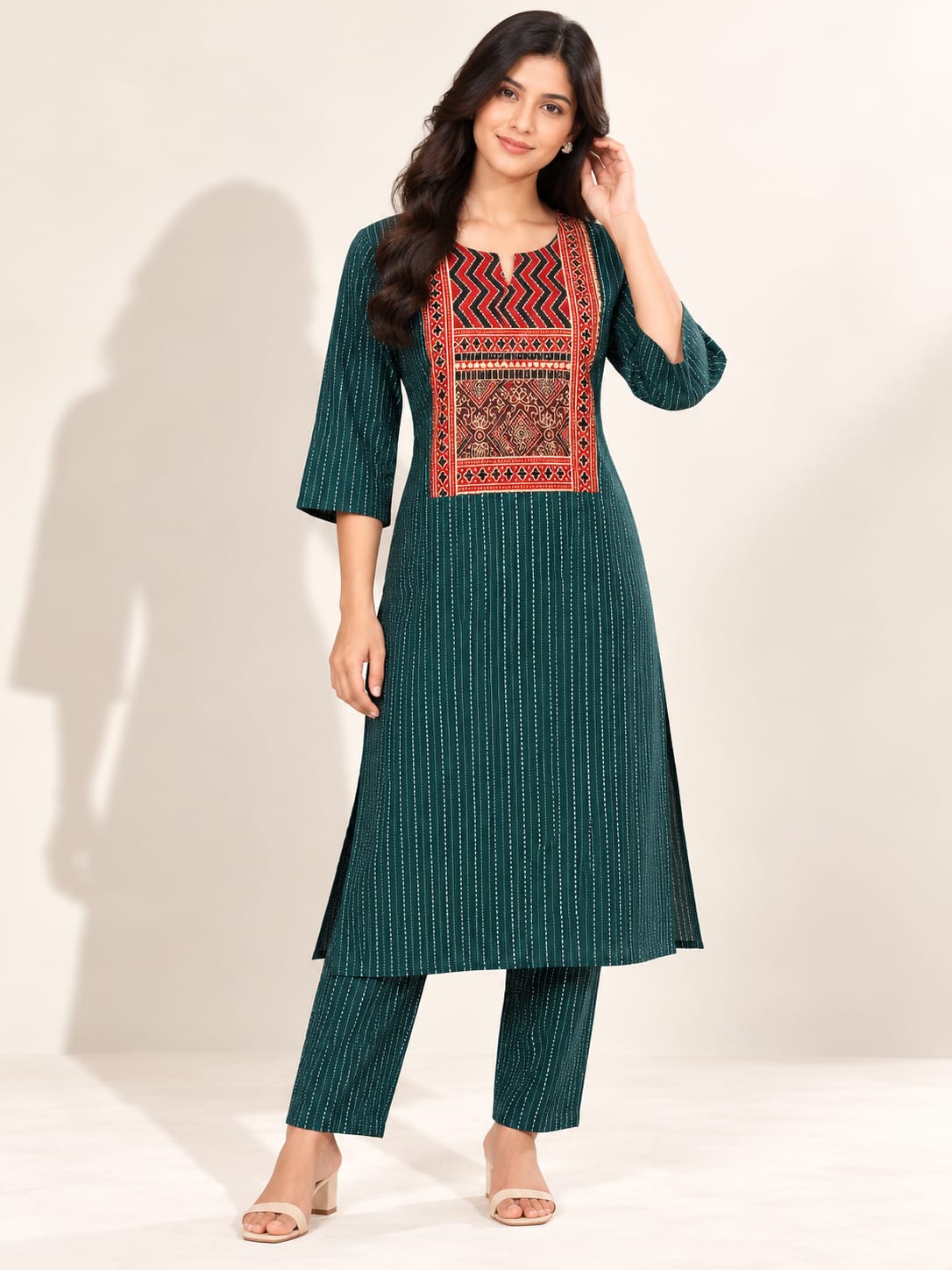 KANTHA KURTHI SET (GREEN GEOMETRIC)