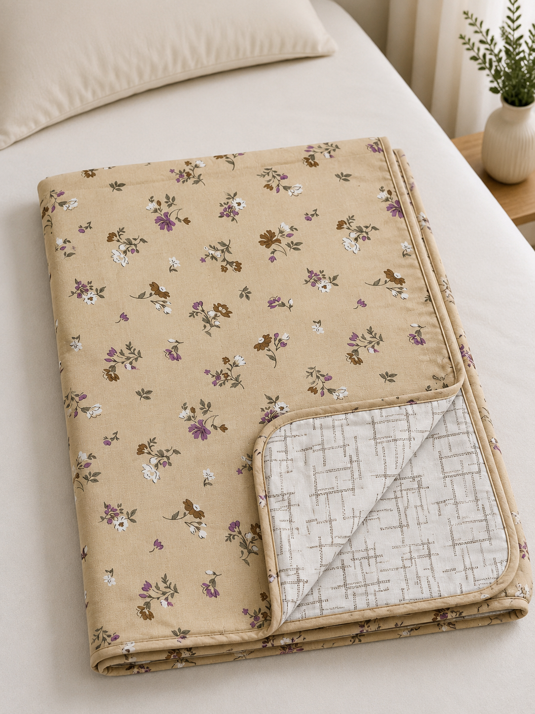 BEIGE FLORAL SPRIG PRINTED COTTON DOHAR