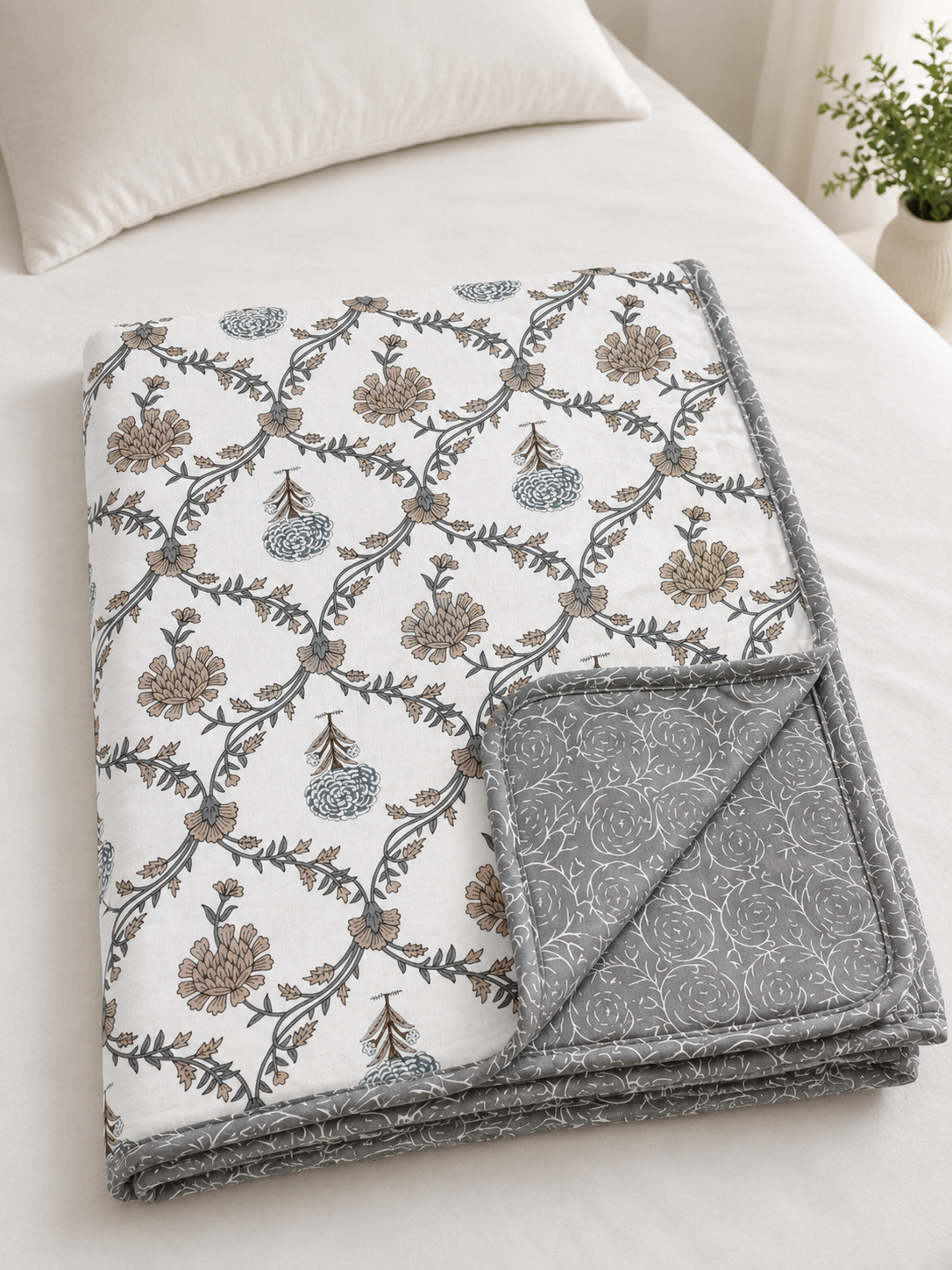 TAUPE GREY FLORAL VINE PRINTED COTTON DOHAR