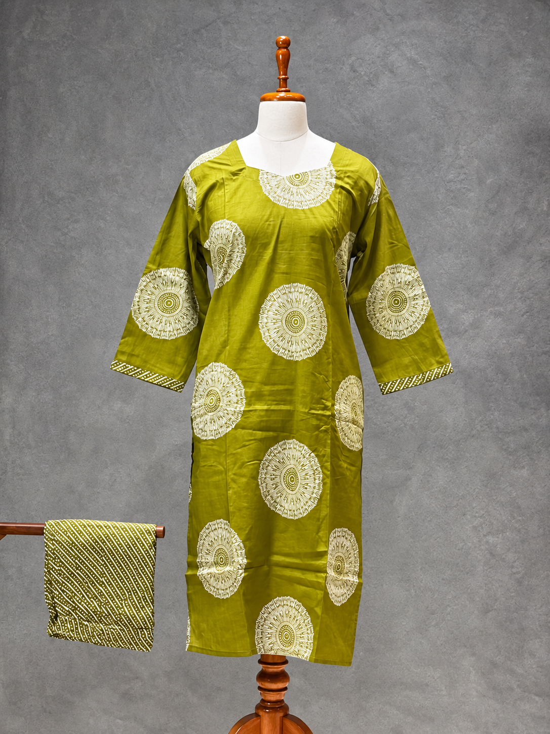 OLIVE MANDALA PRINT SALWAR SET