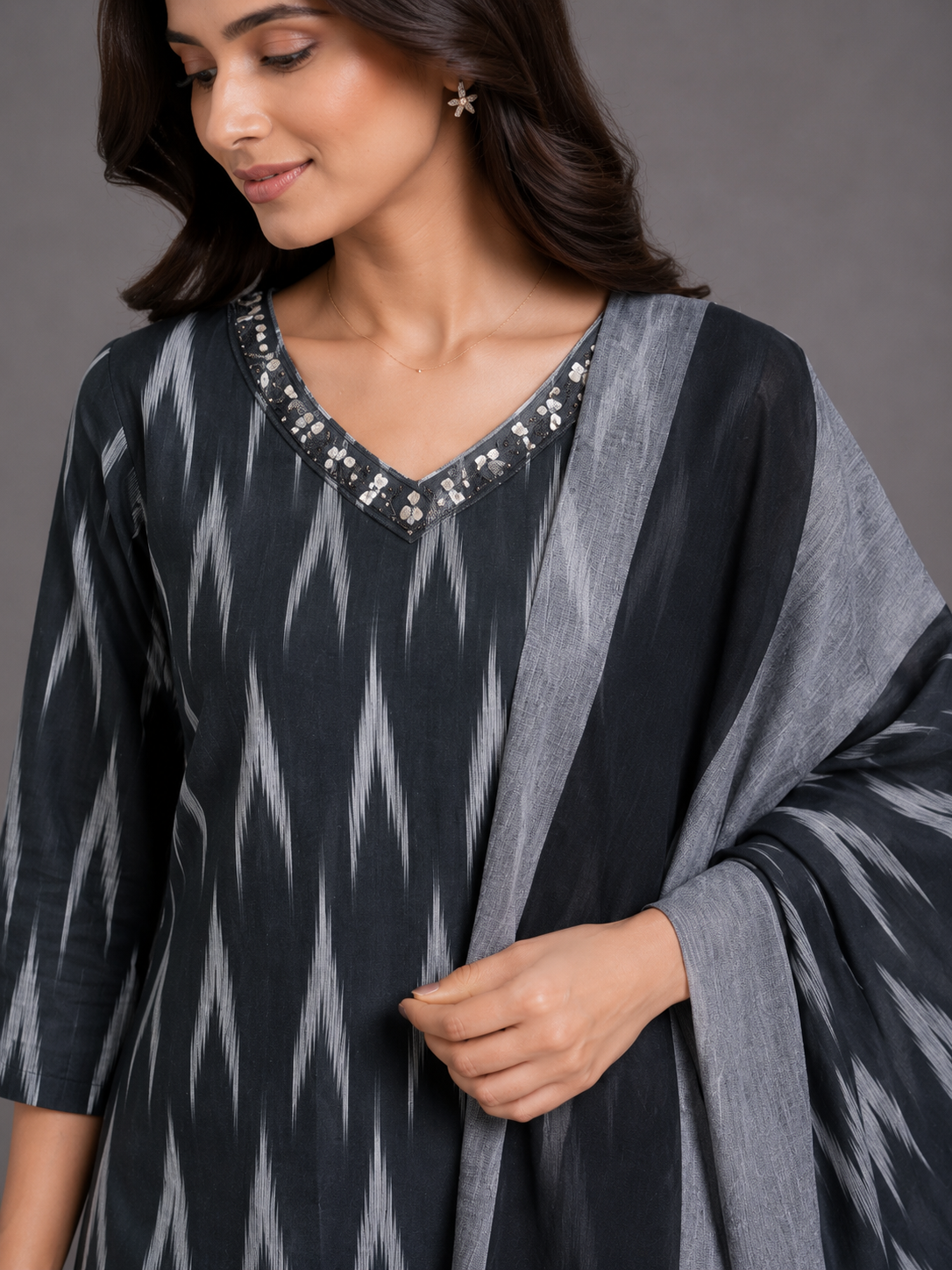 BLACK IKAT HANDLOOM COTTON SUIT SET