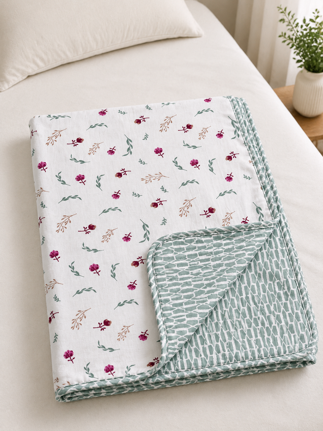 SAGE GREEN FLORAL SPRIG PRINTED COTTON DOHAR