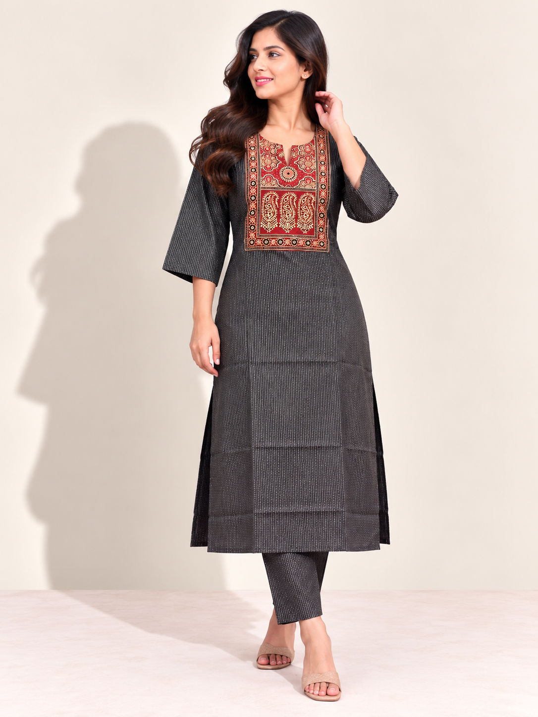 KANTHA KURTHI SET (BROWN MANGO)