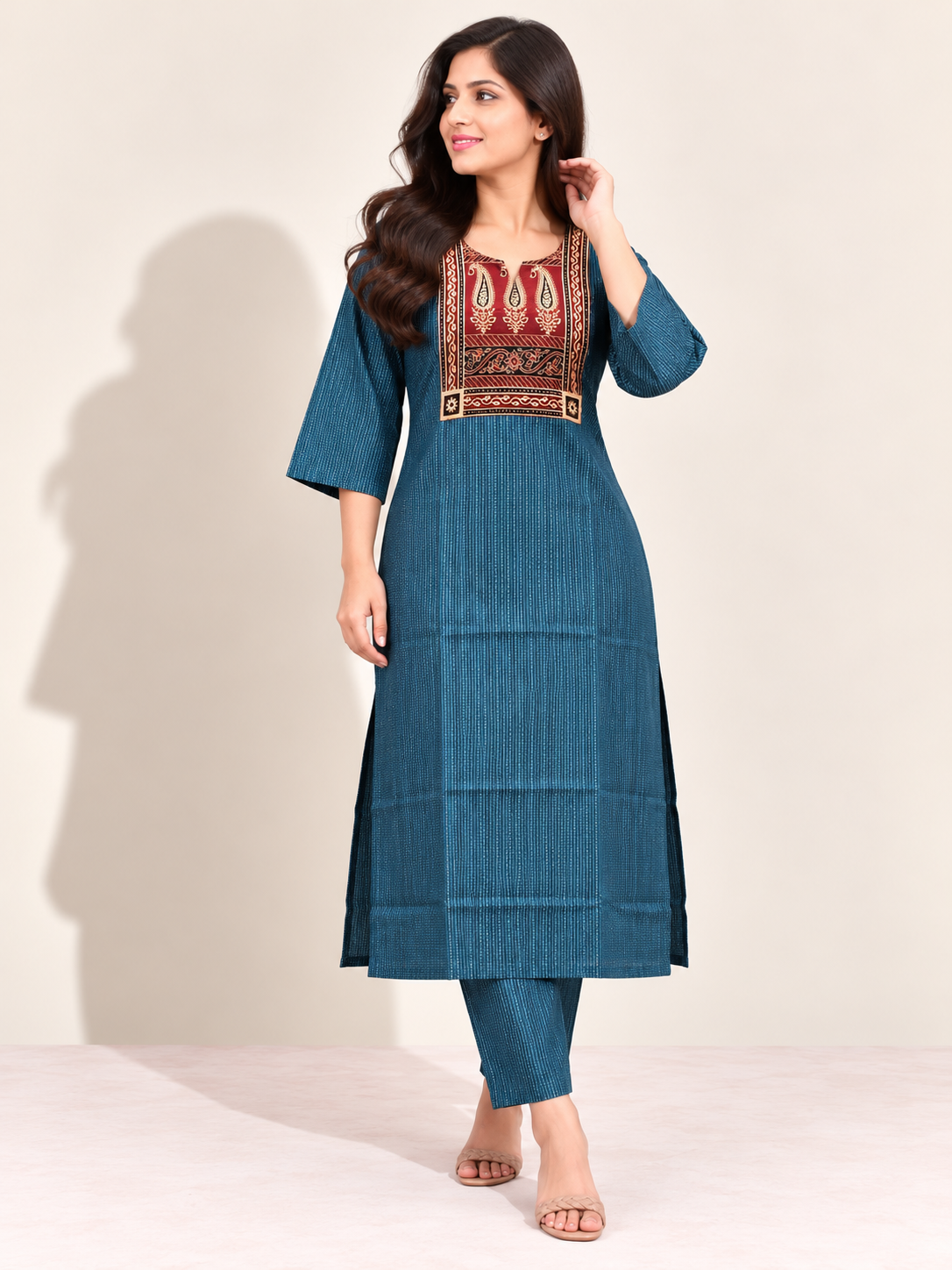 KANTHA KURTHI SET (BLUE REED)