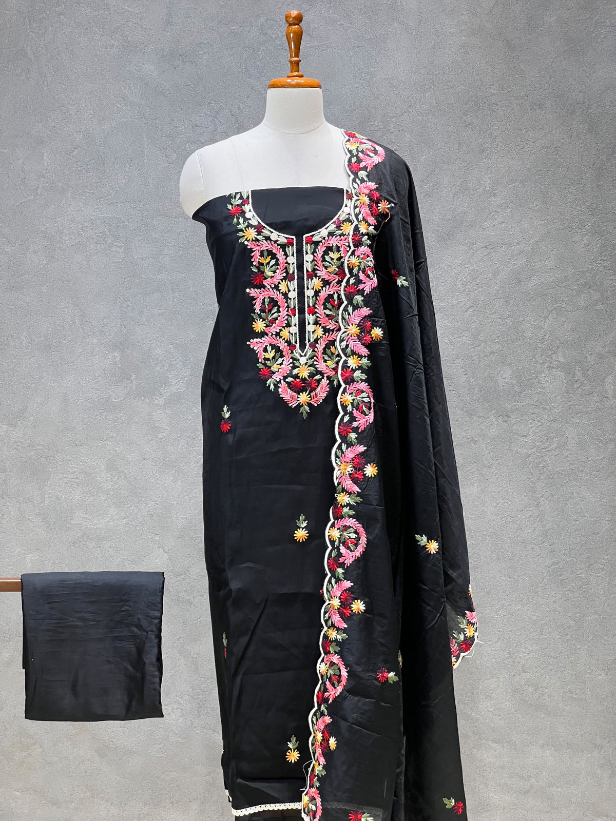 BLACK FLORAL EMBROIDERED SALWAR MATERIAL SET