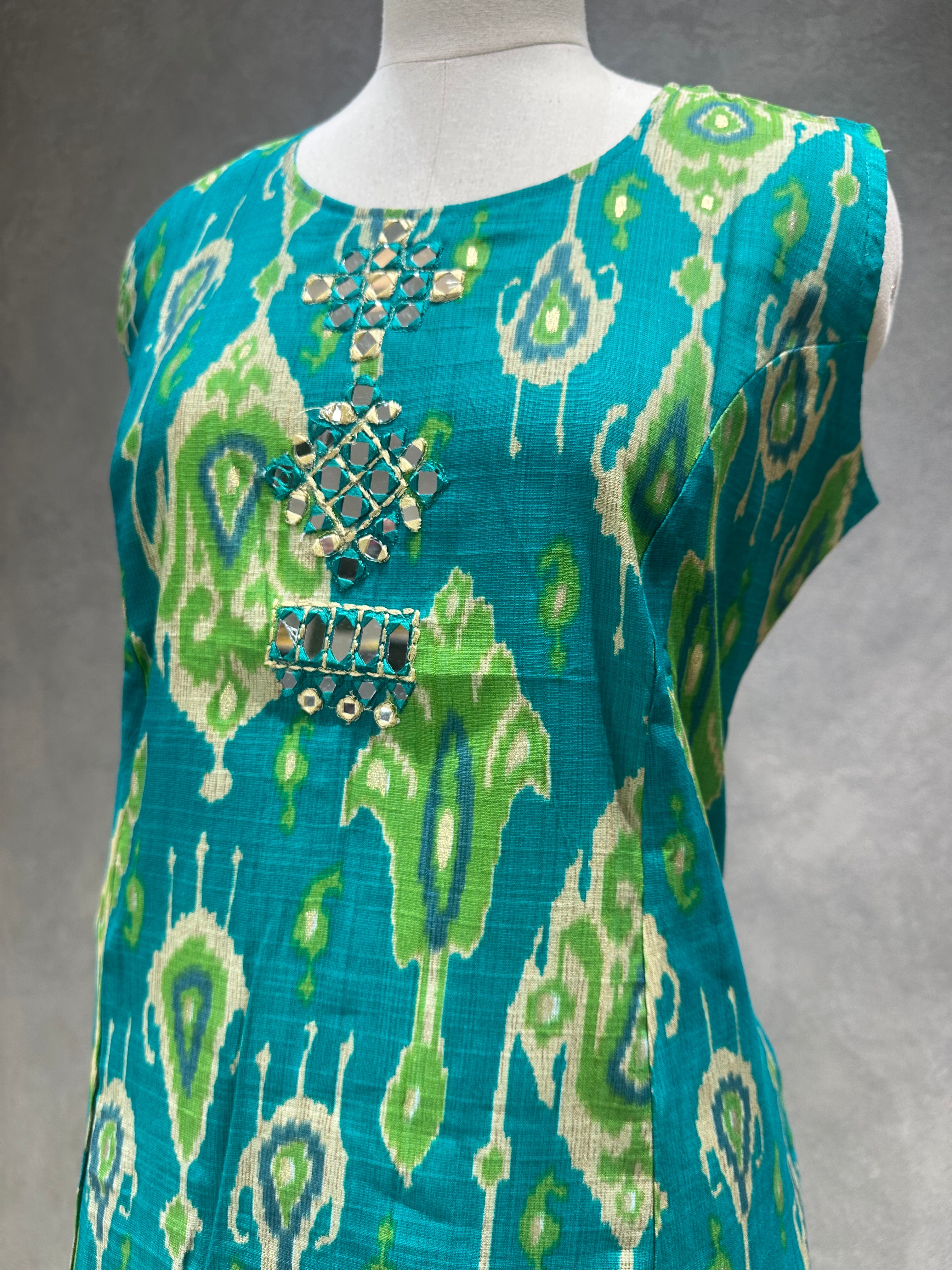 IKKAT KURTI SET - Bloom