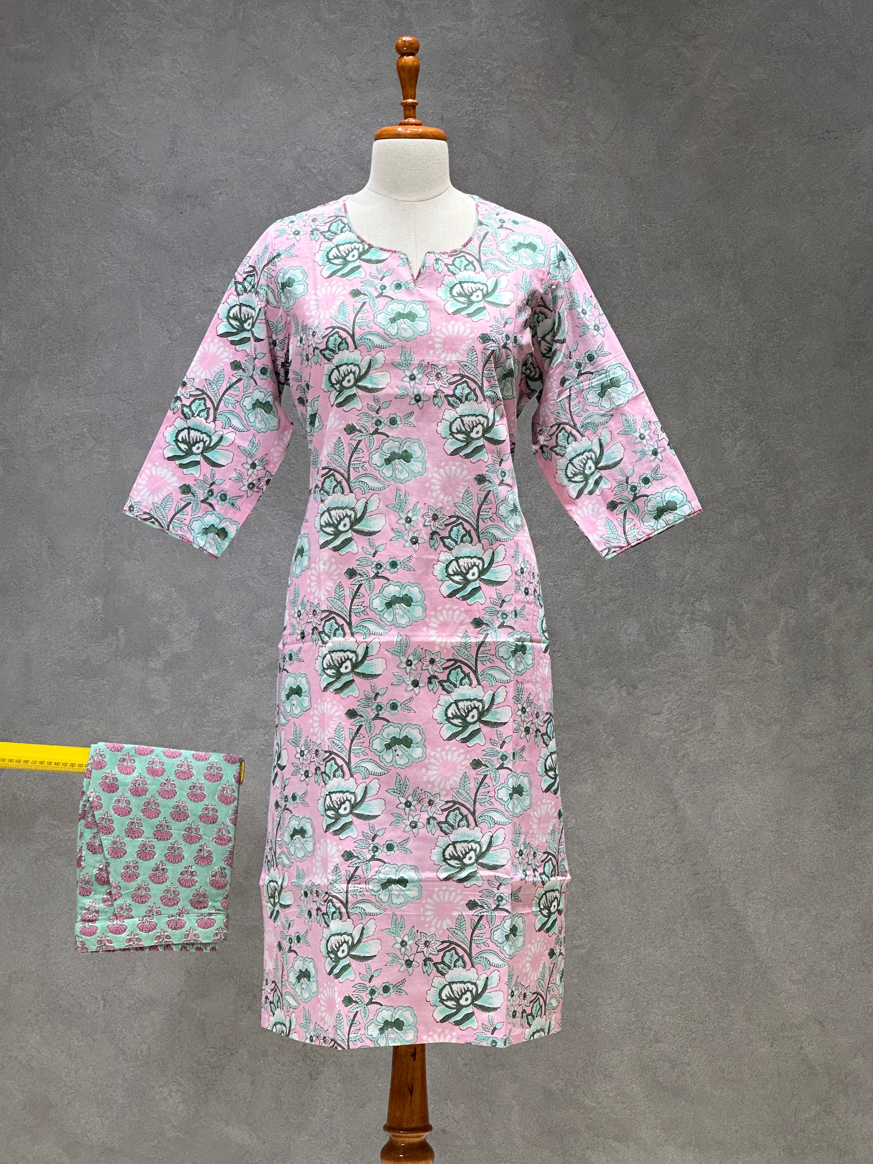 KAMAD KURTHI SET