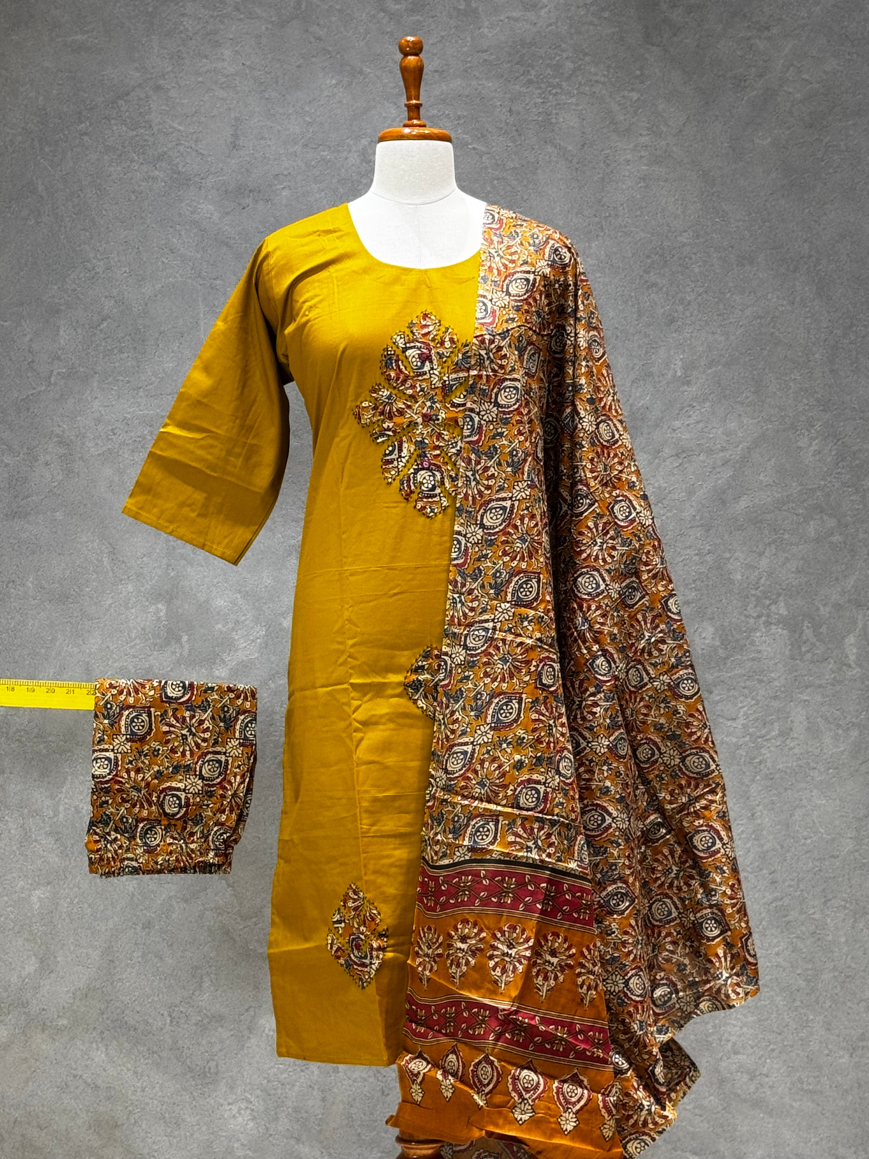 SALWAR SETS 0.8