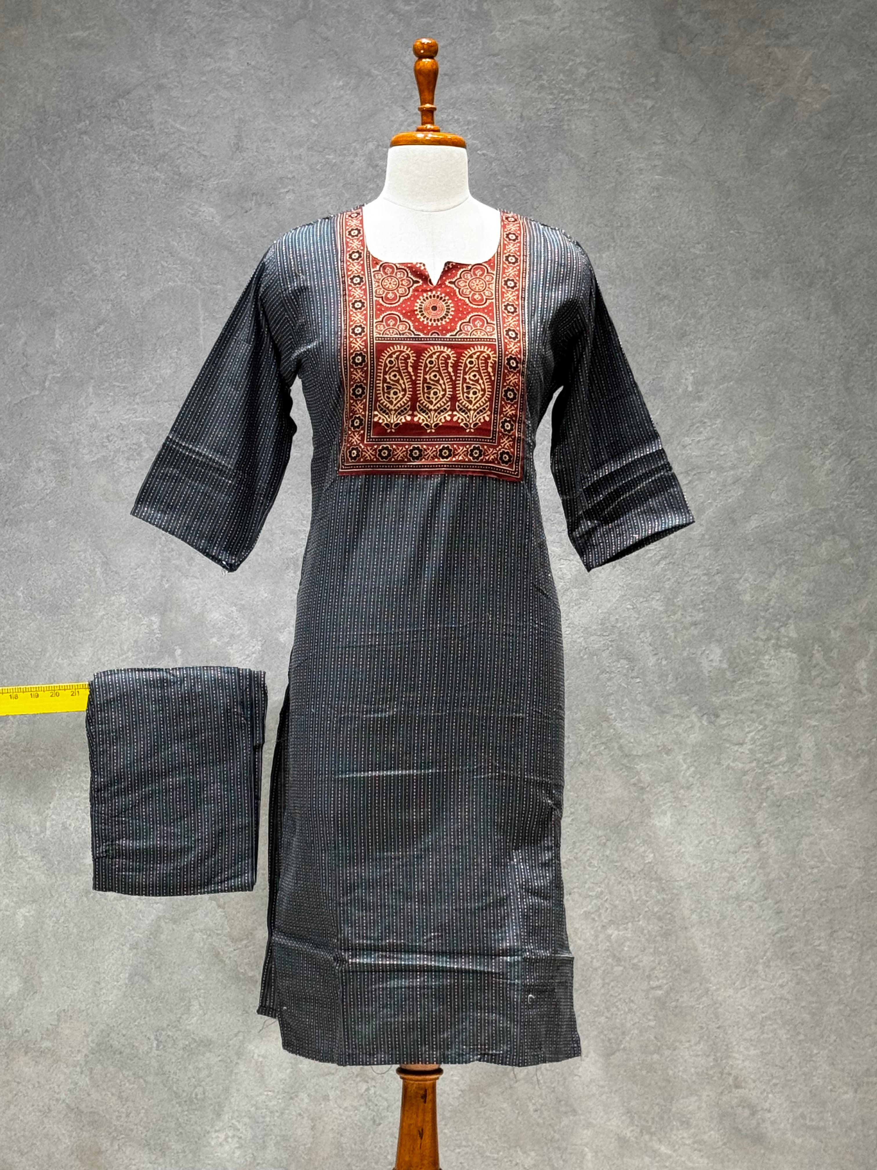 KURTHI SETS - 4.1 GREY