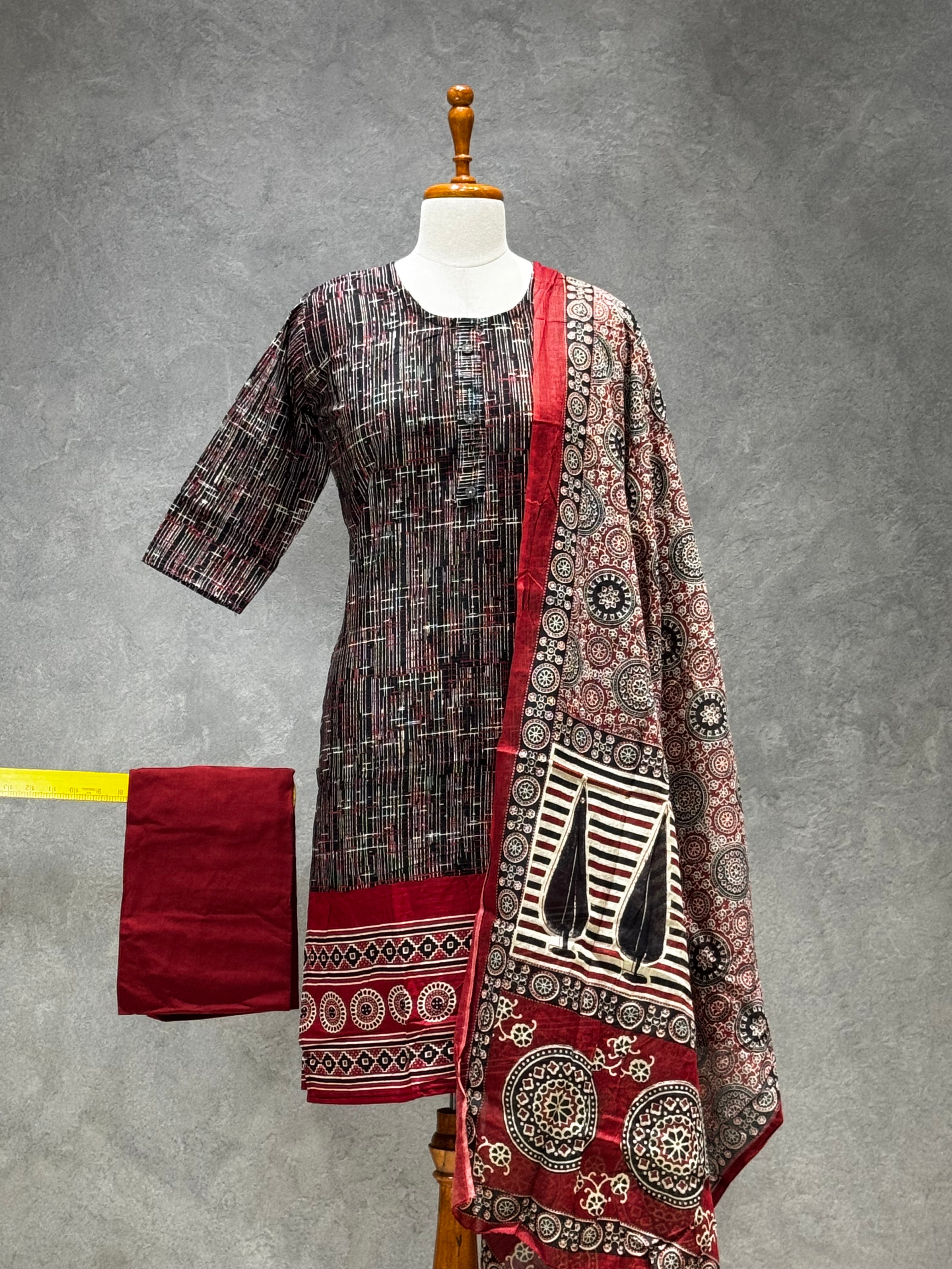 SALWAR SETS 4.2