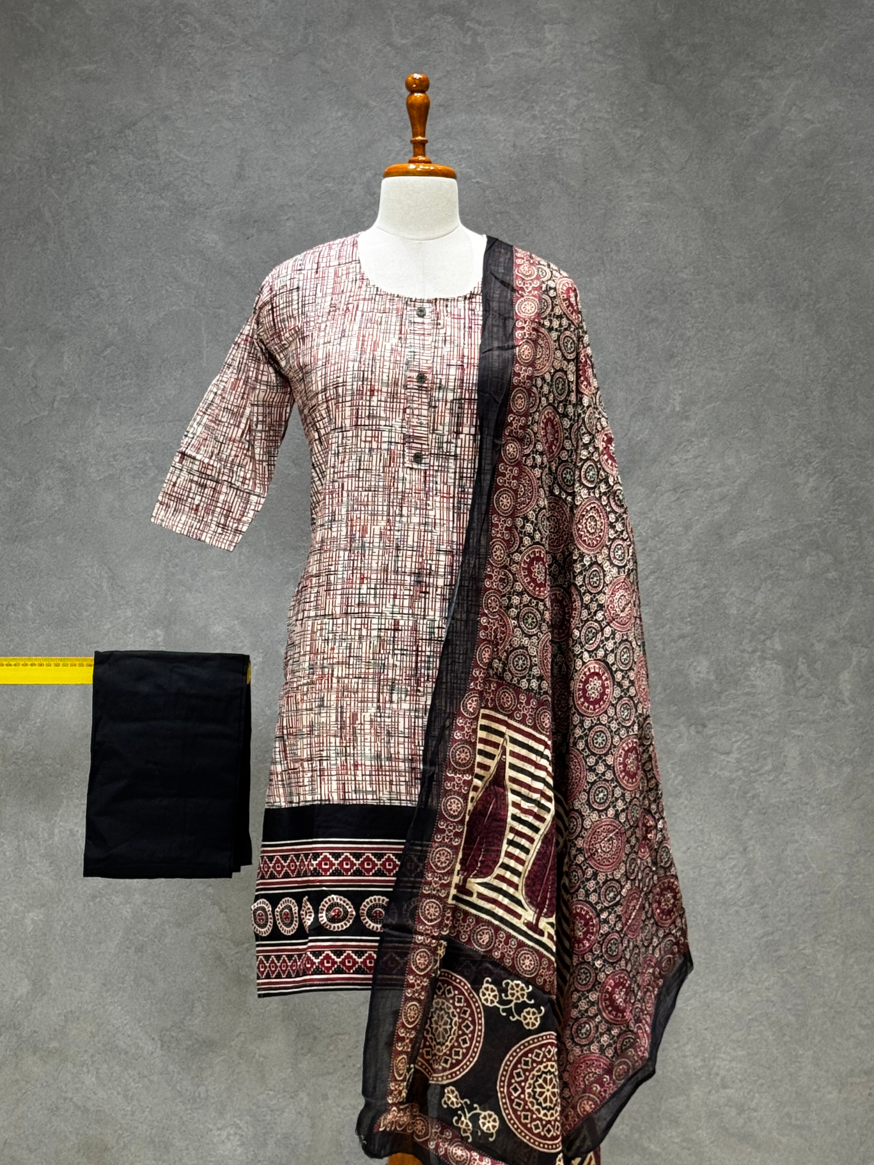SALWAR SETS 4.6