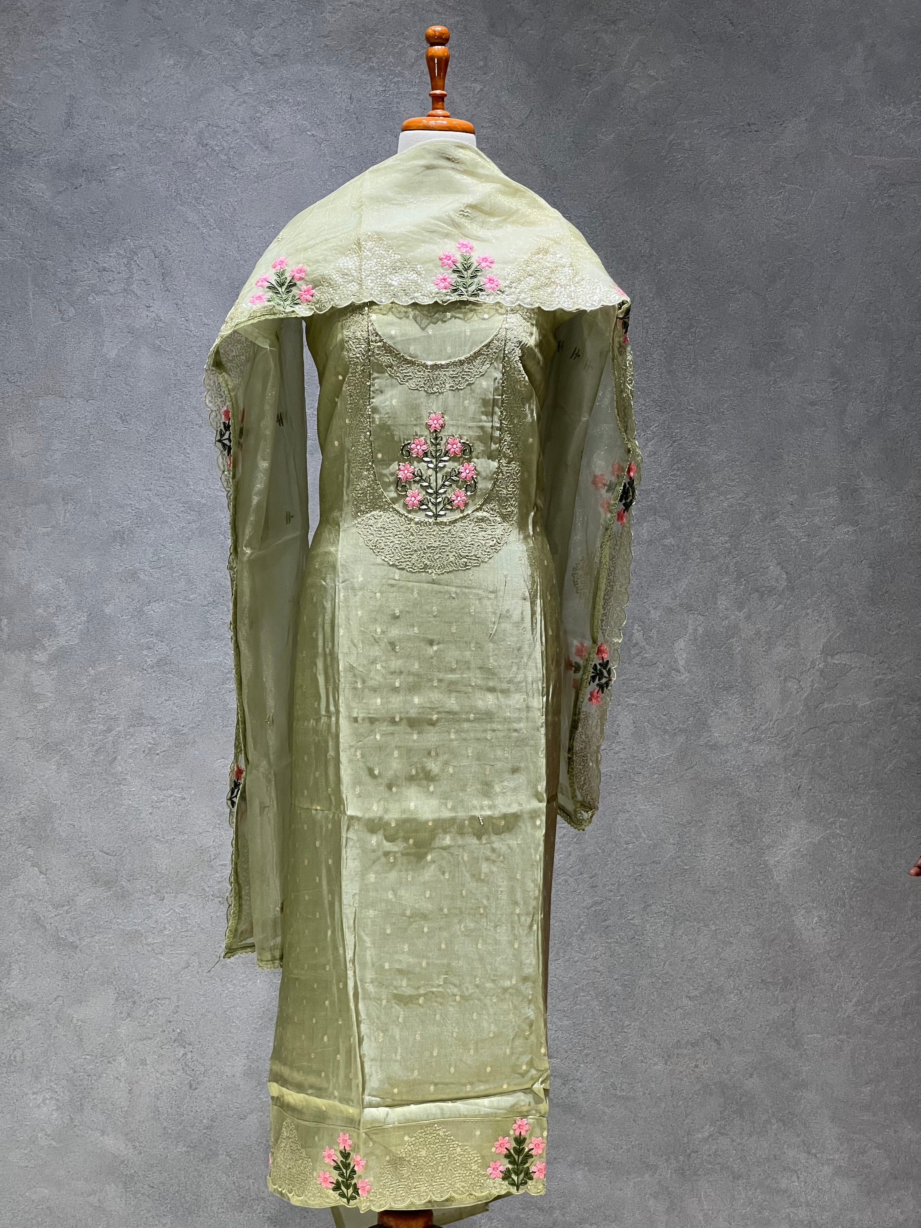 TISSUE PISTA GREEN UNSTITCHED SUITS -1.0