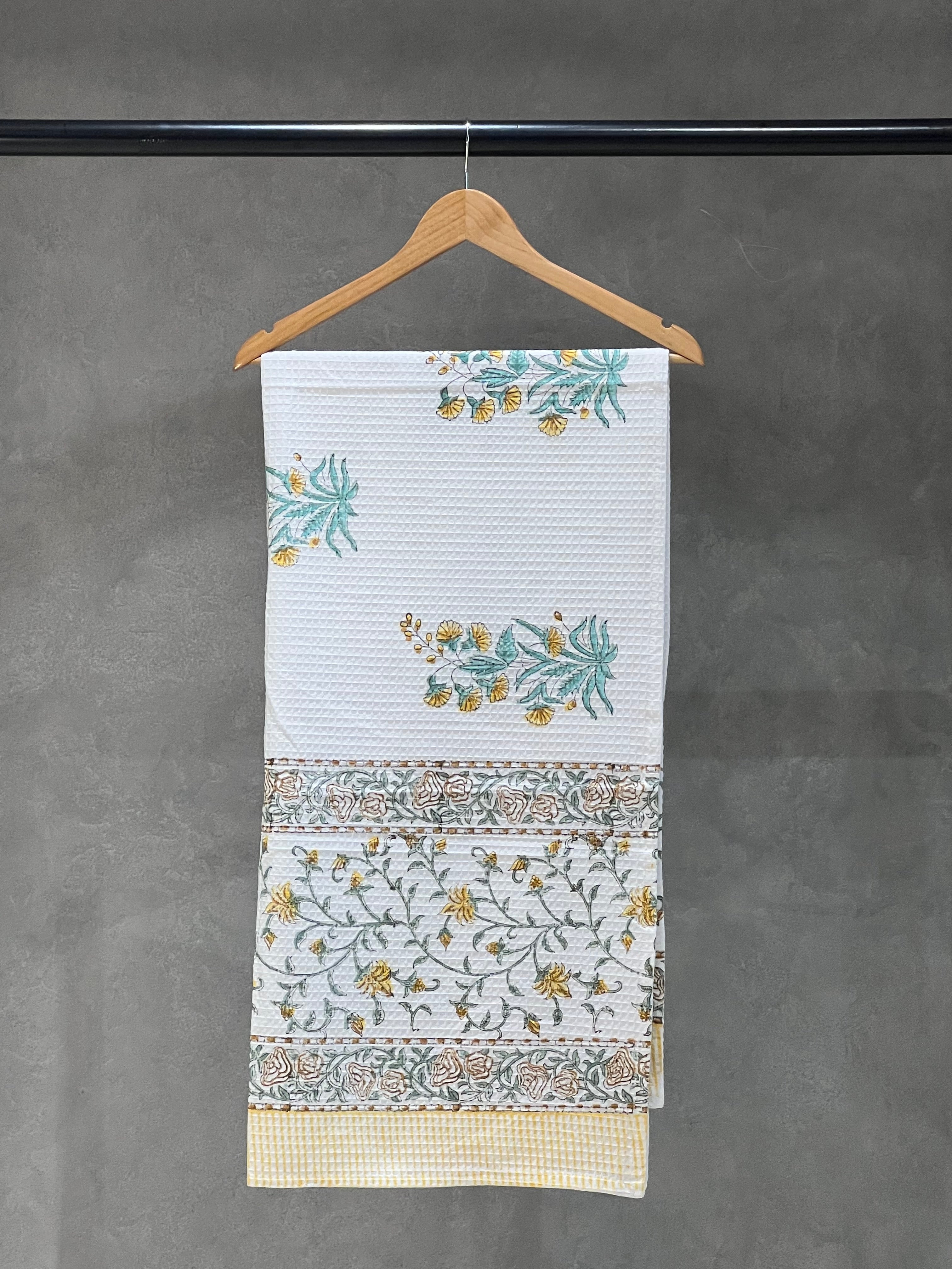 BATH TOWELS -SEABLUE FLORAL PRINT