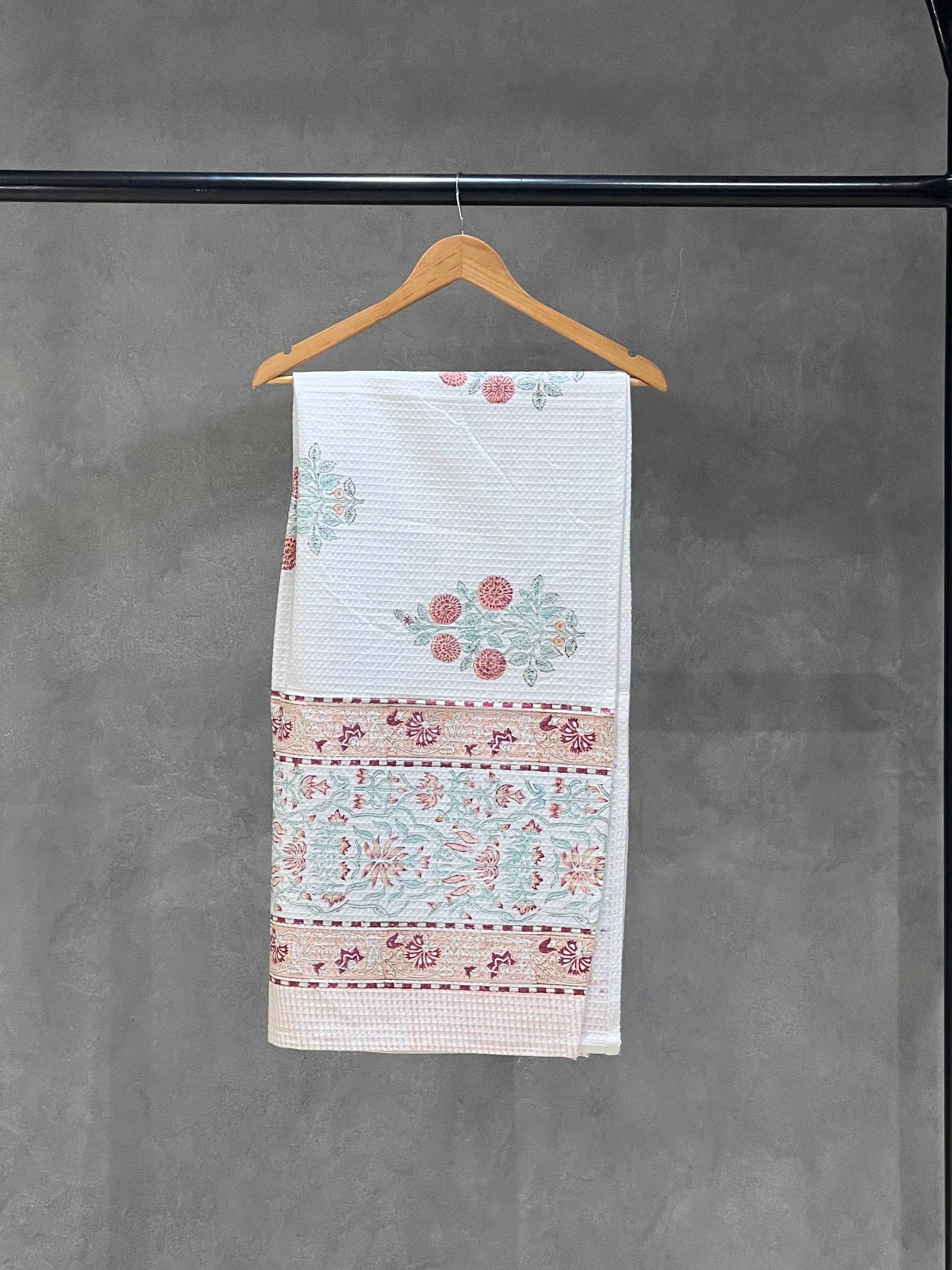 BATH TOWELS BLUE FLORAL