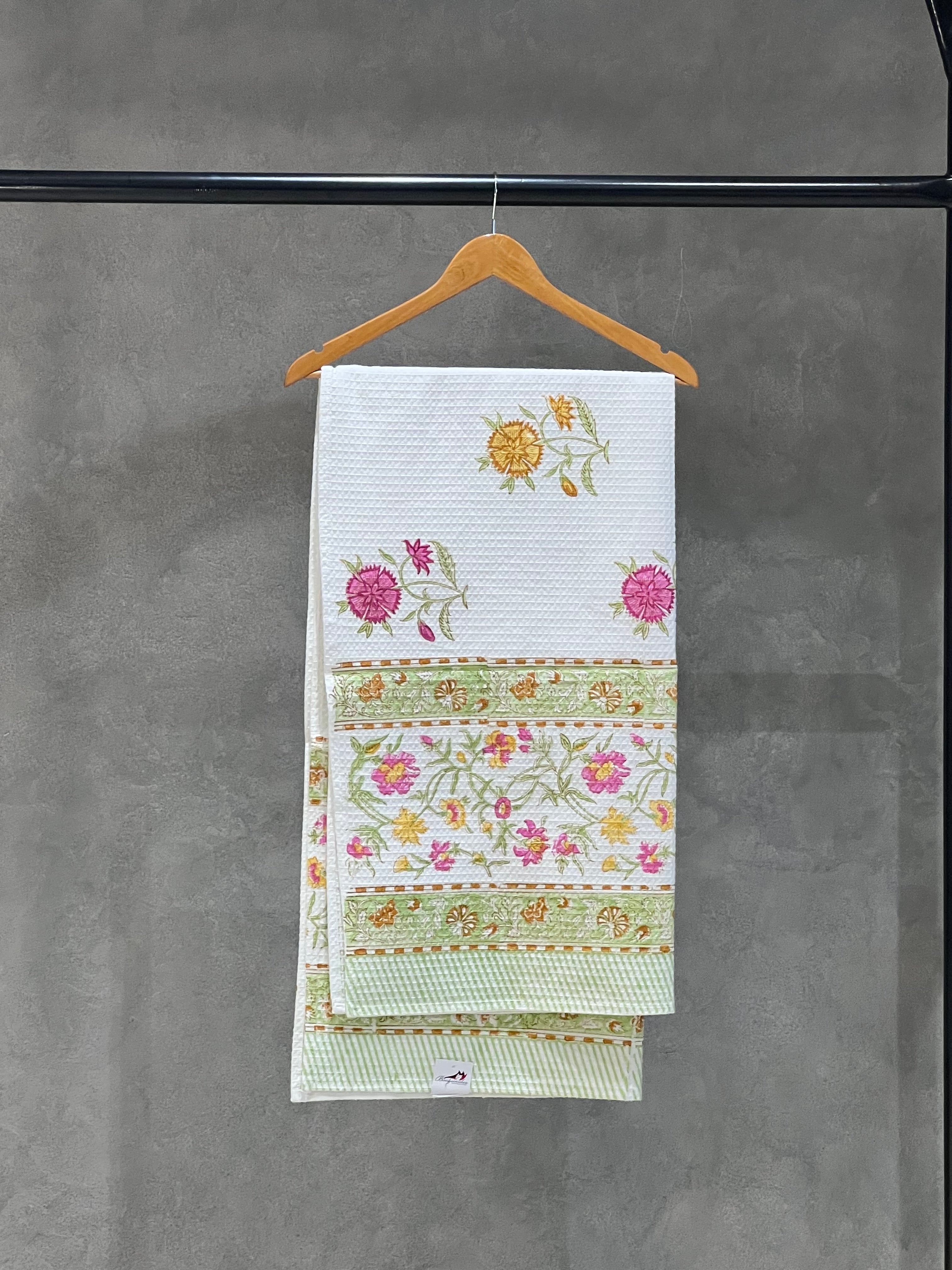 BATH TOWELS PINK WITH MUSTARD