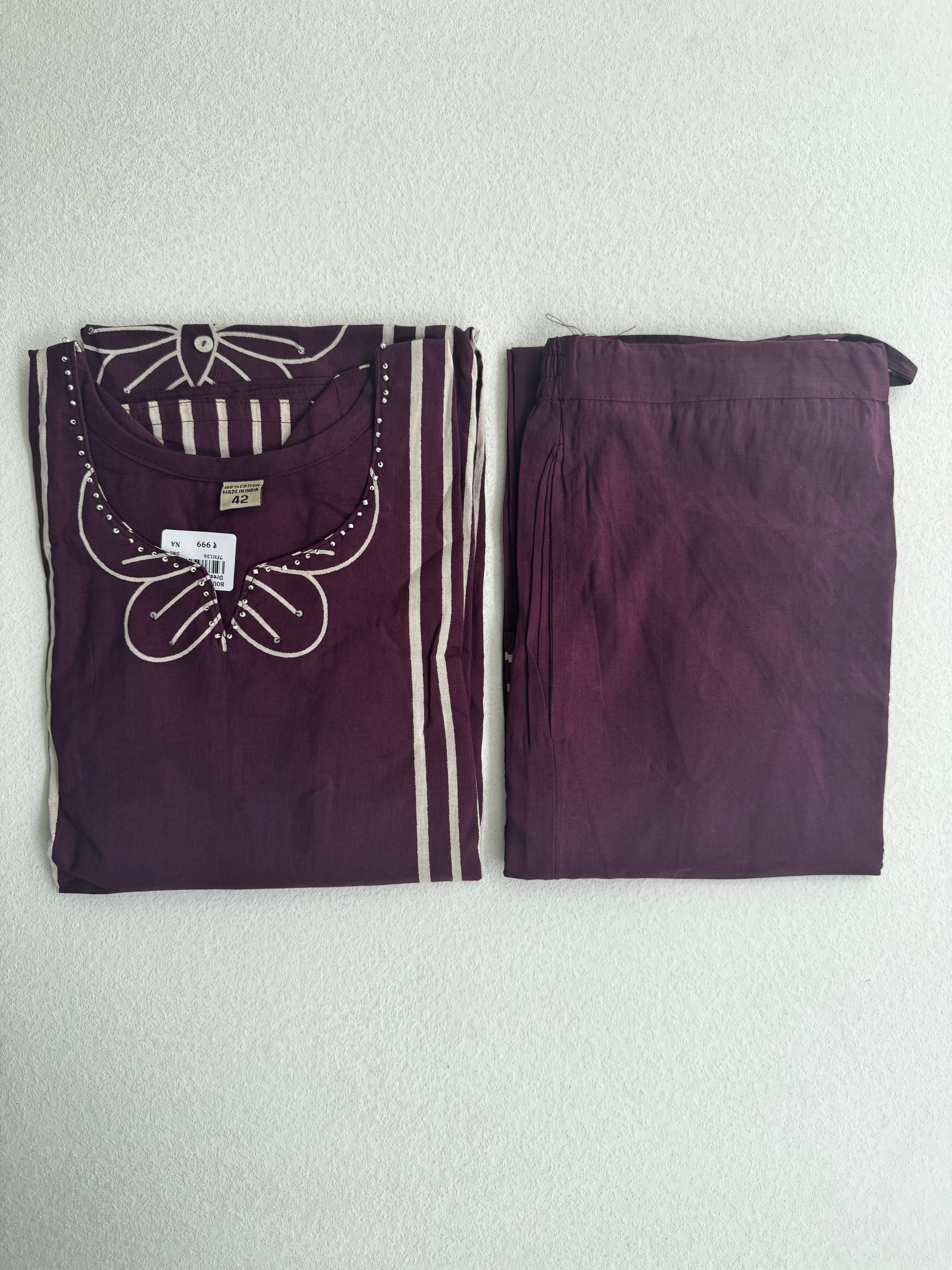 KURTHI SET 5.15 EGGPLANT PURPLE
