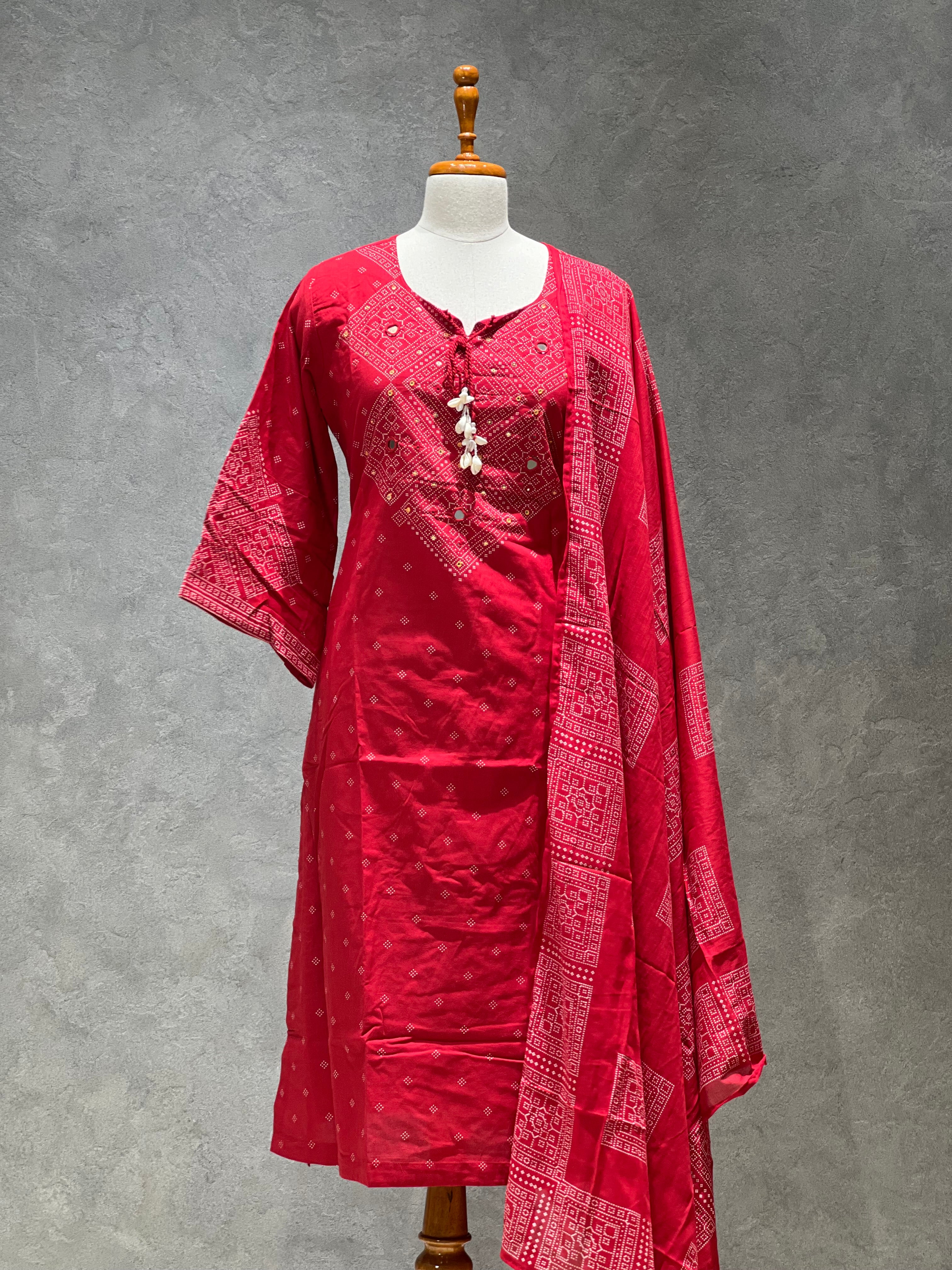 COTTON SUITS - RED KOLAM