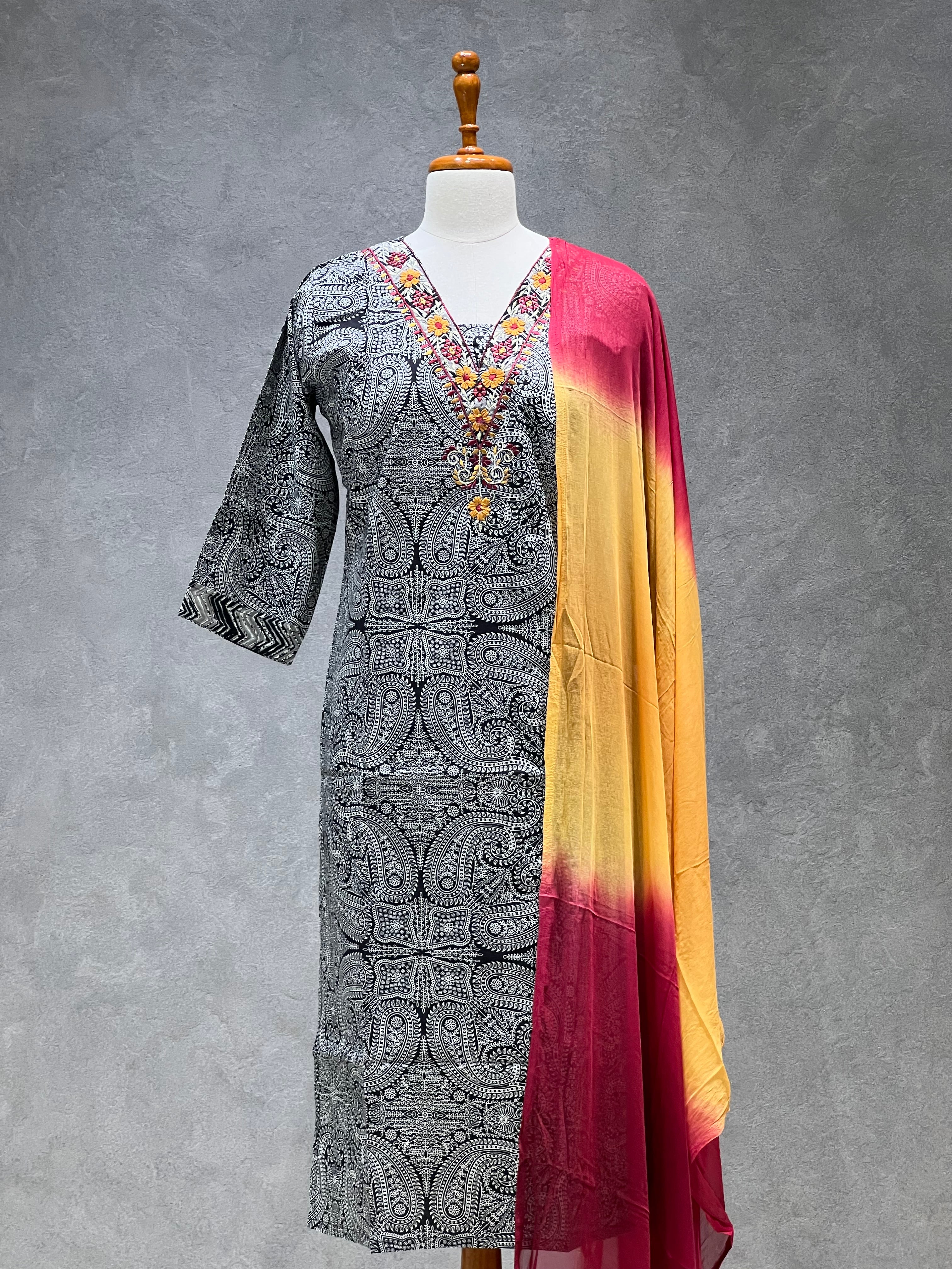 COTTON EMBROIDERY SET - 1.2