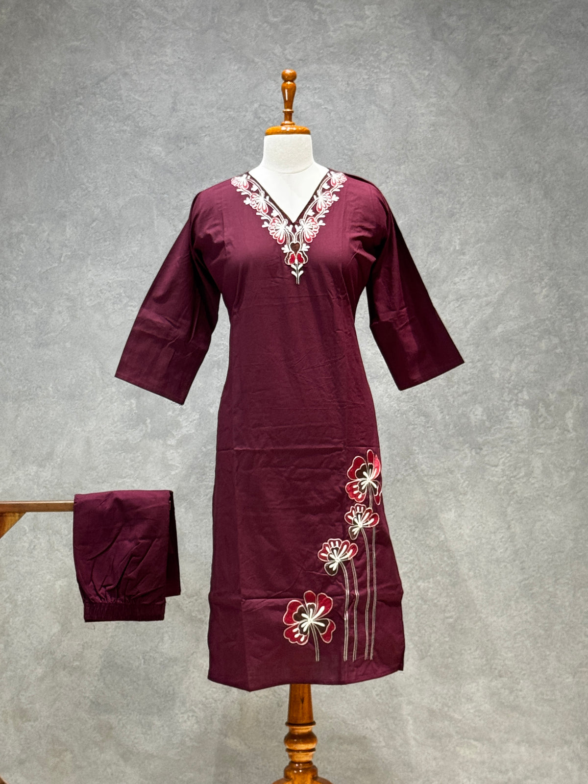 DHABU COTTON KURTHI SET (DEEP WINE)