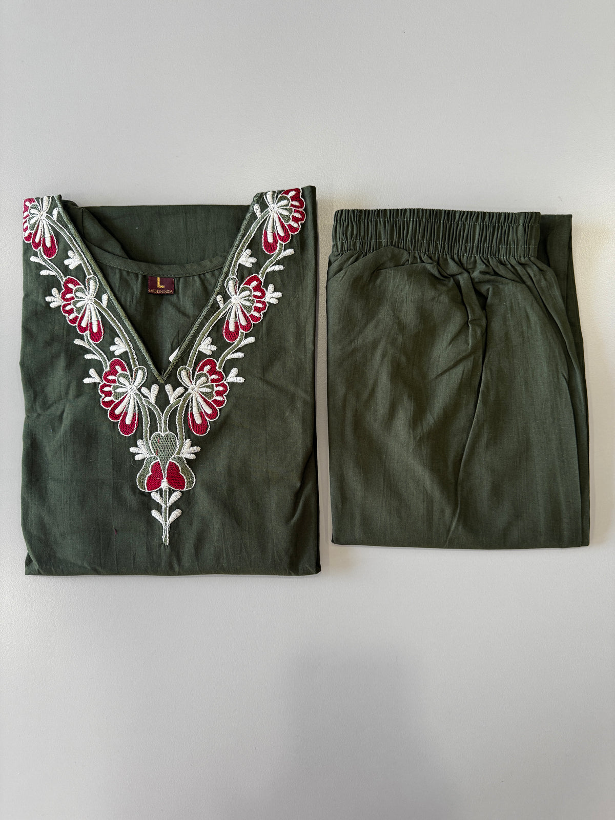DHABU COTTON KURTHI SET (DARK OLIVE GREEN)