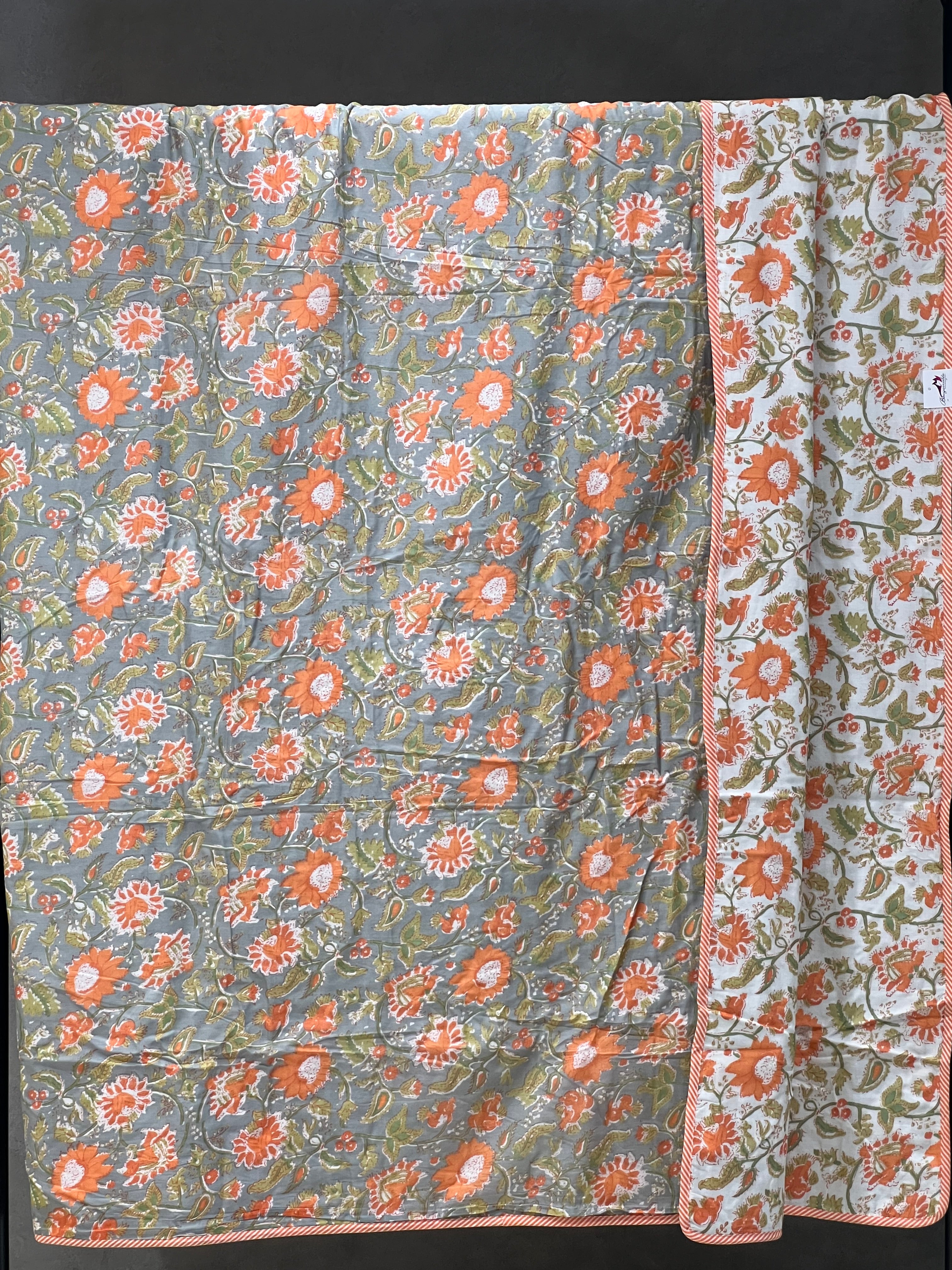 REVERSIBLE FLORAL DOHAR