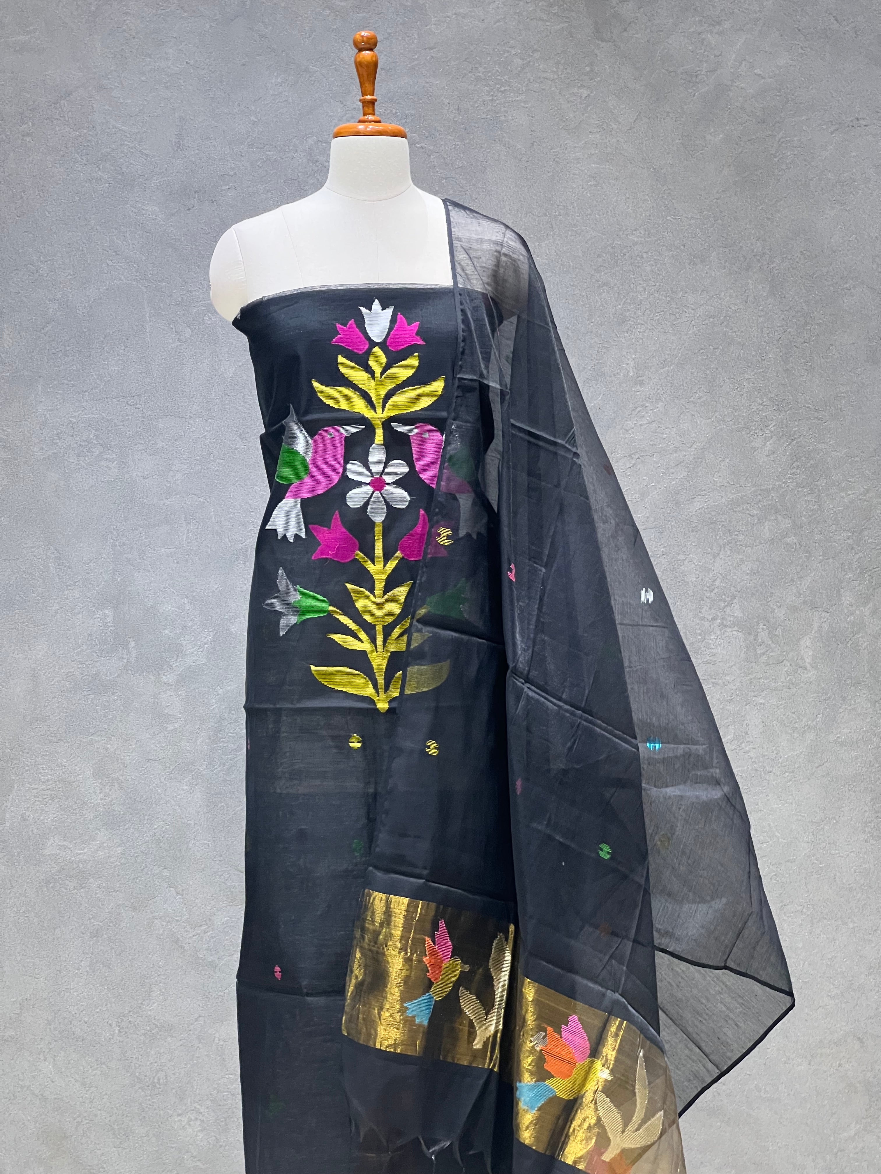 LINEN JAMDANI UNSTITCHED SUITS BLACK