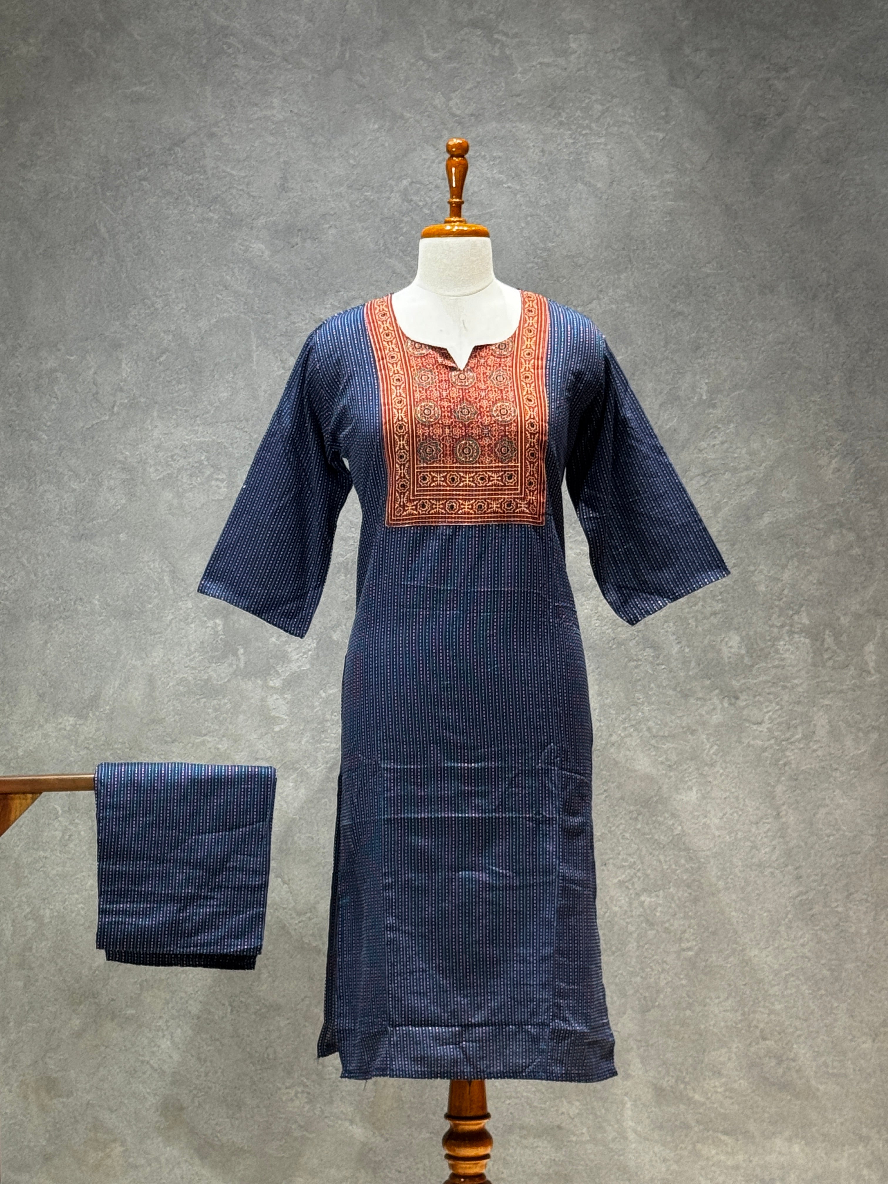 KANTHA KURTHI SET (NAVY BLUE)